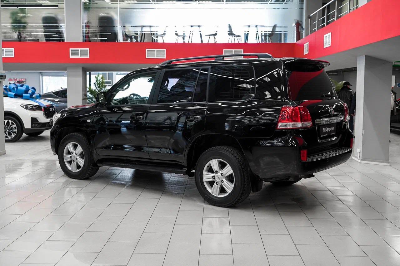 Toyota Land Cruiser 2010, черный, ДЦ Орехово