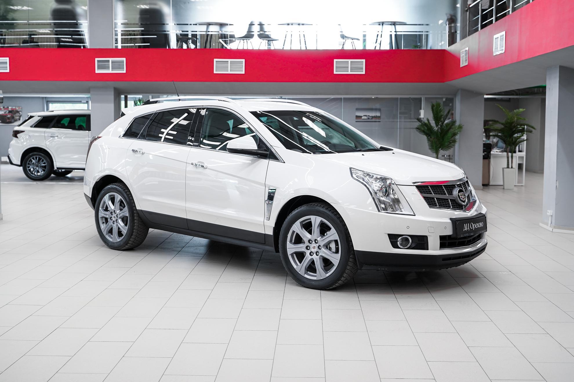 Cadillac SRX 2011, белый, ДЦ Орехово