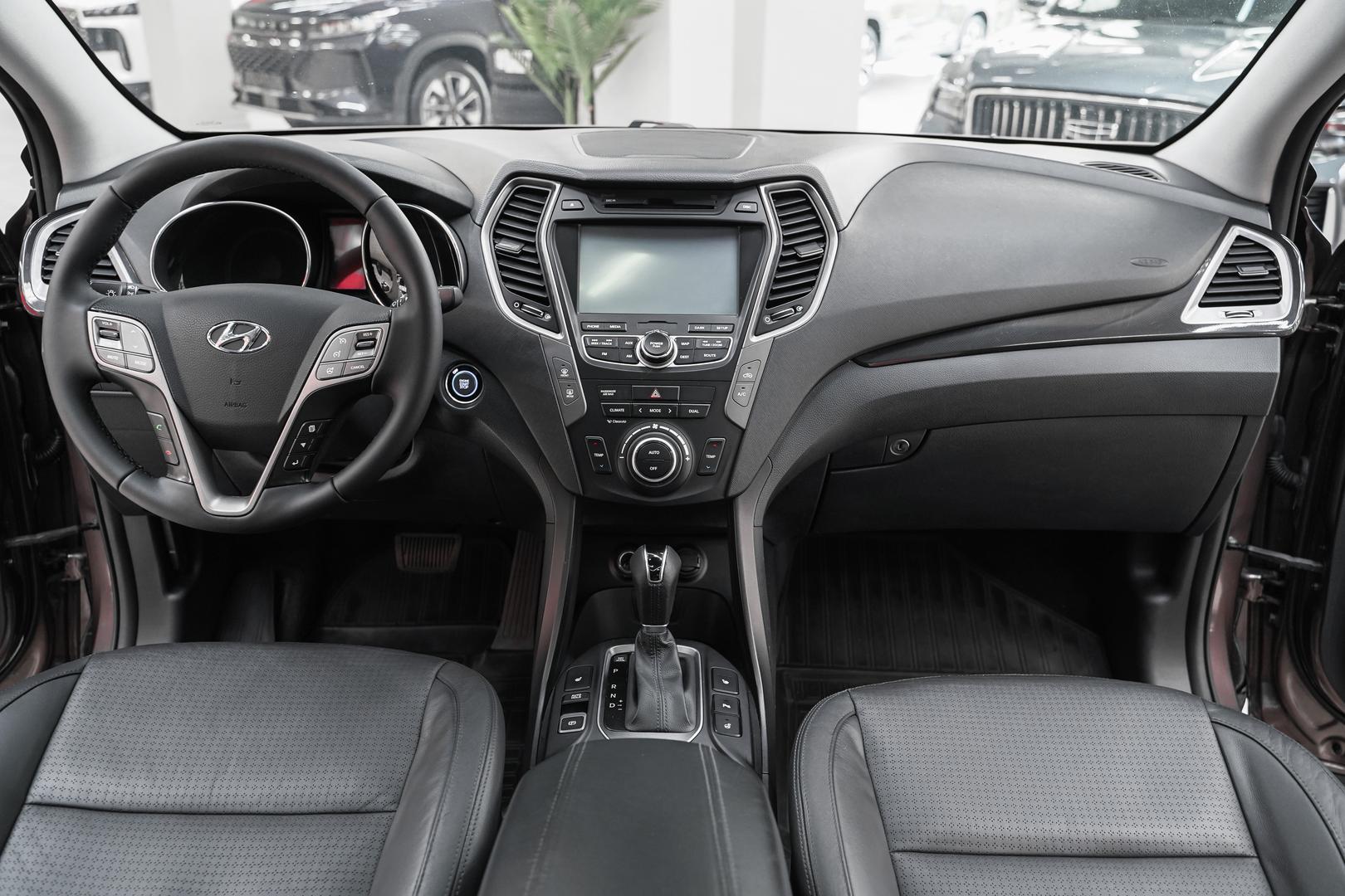Hyundai Santa Fe 2012, коричневый, ДЦ Орехово