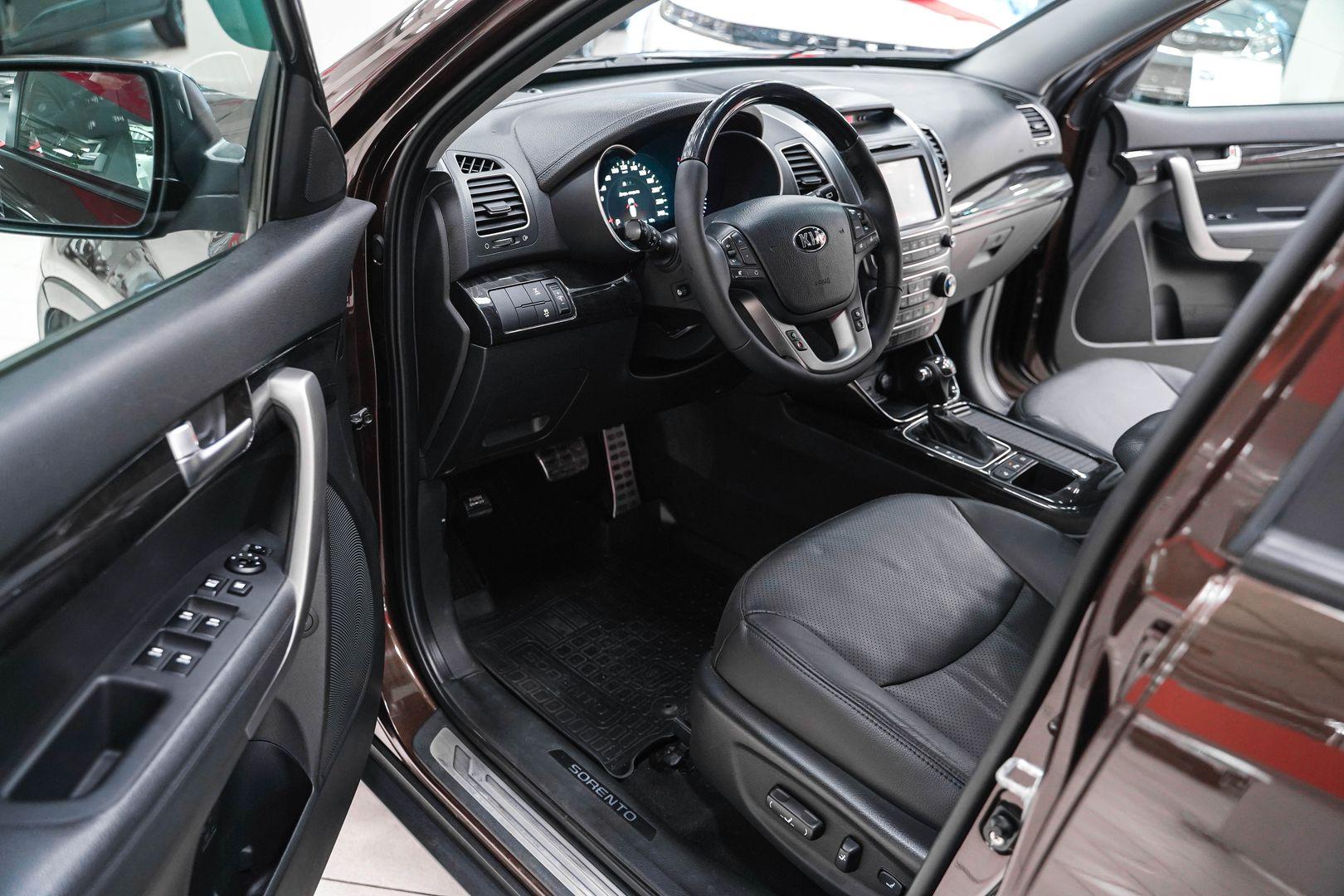 Kia Sorento 2016, коричневый, ДЦ Орехово