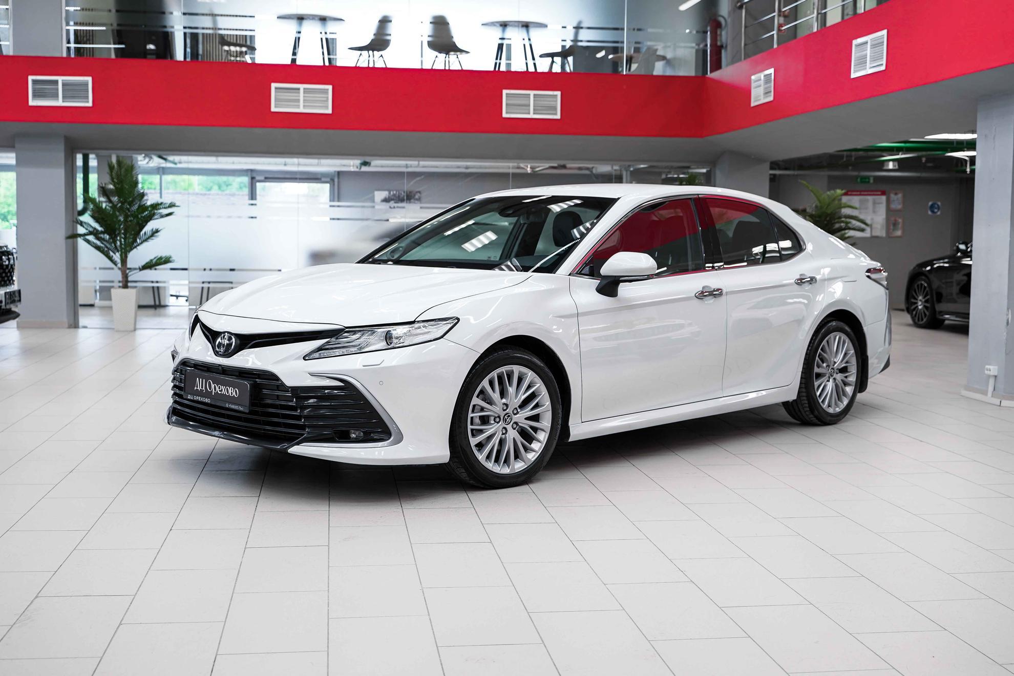 Toyota Camry 2019, черный, ДЦ Орехово