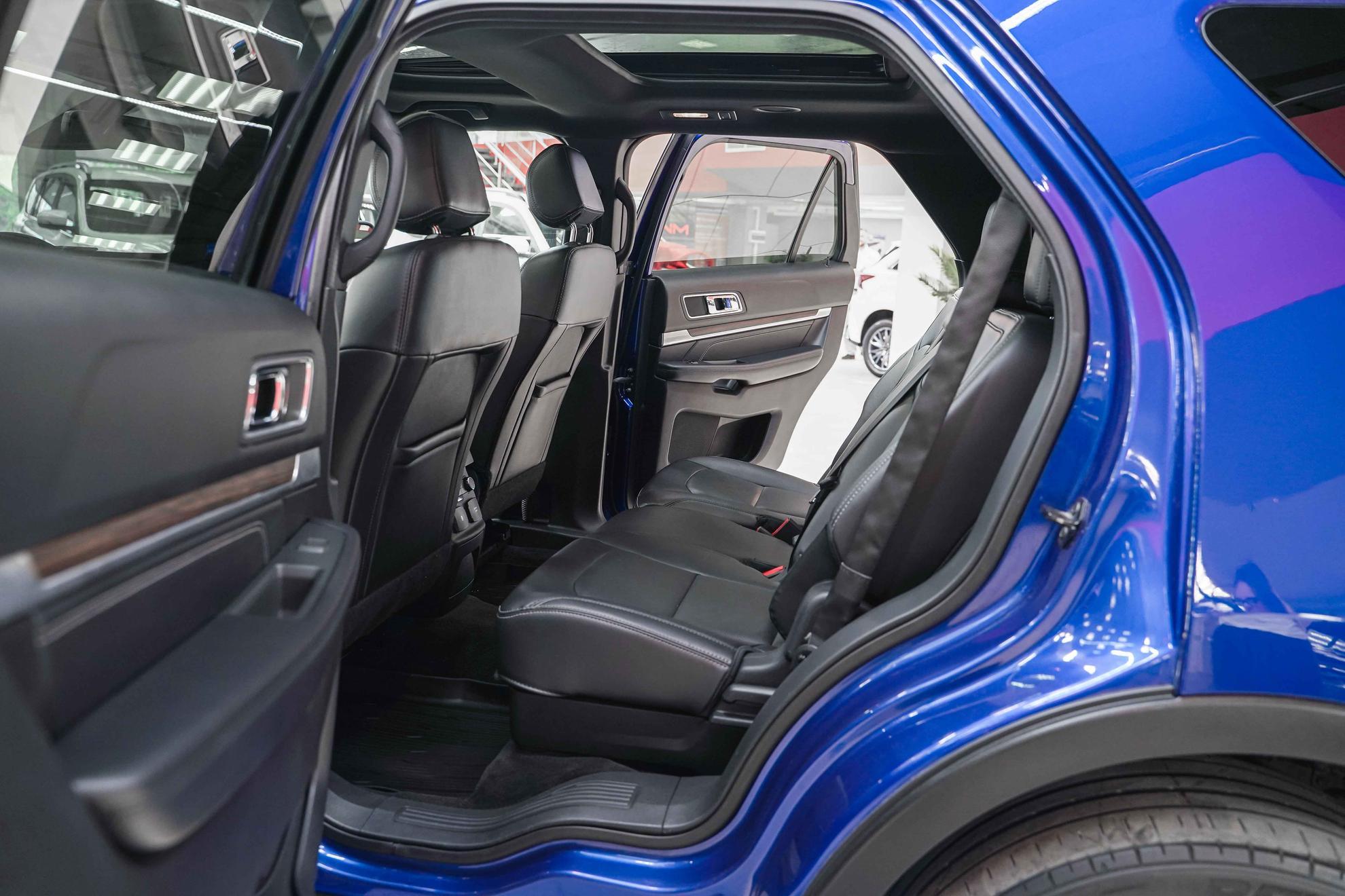 Ford Explorer 2017, синий, ДЦ Орехово