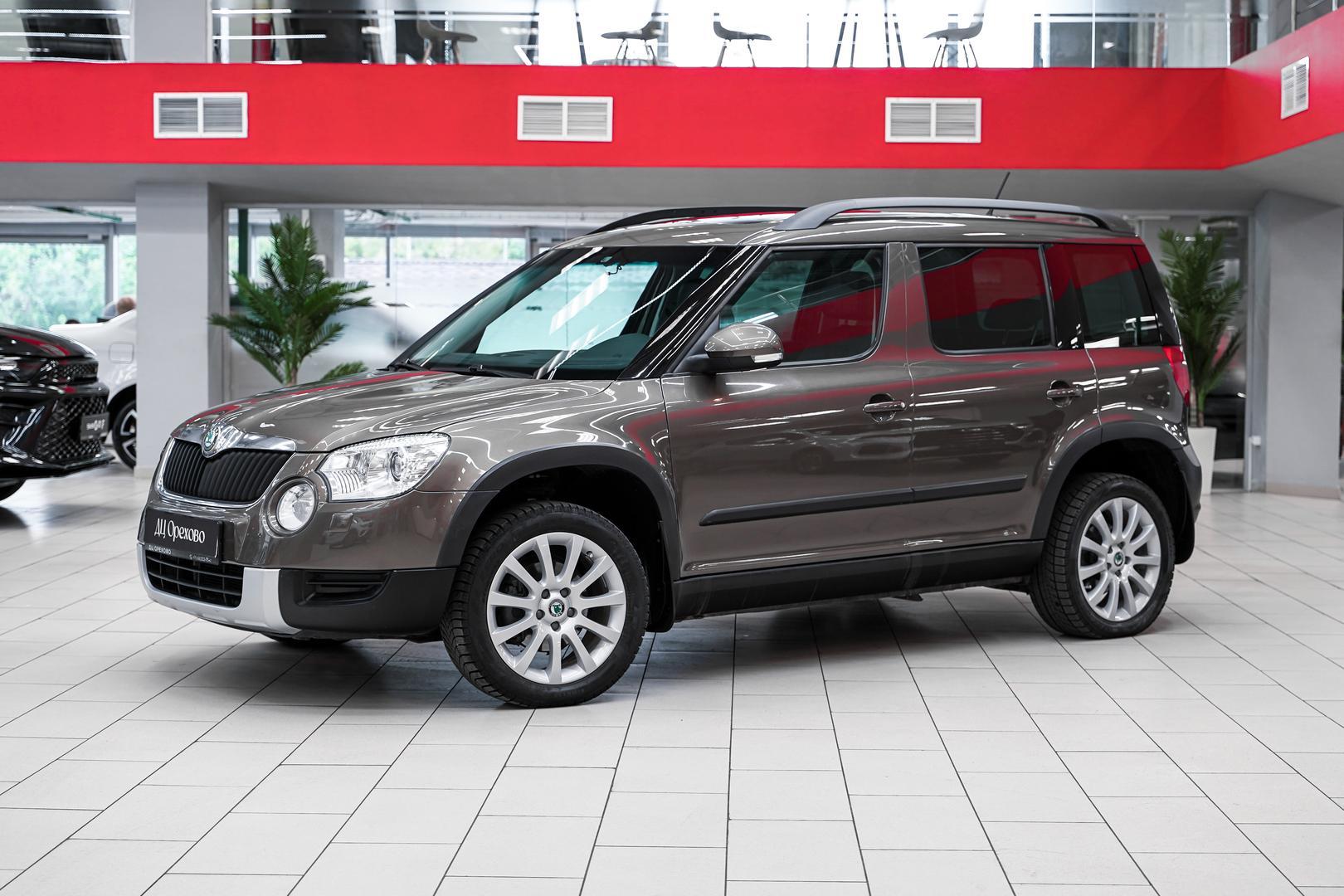 Skoda Yeti 2012, коричневый, ДЦ Орехово