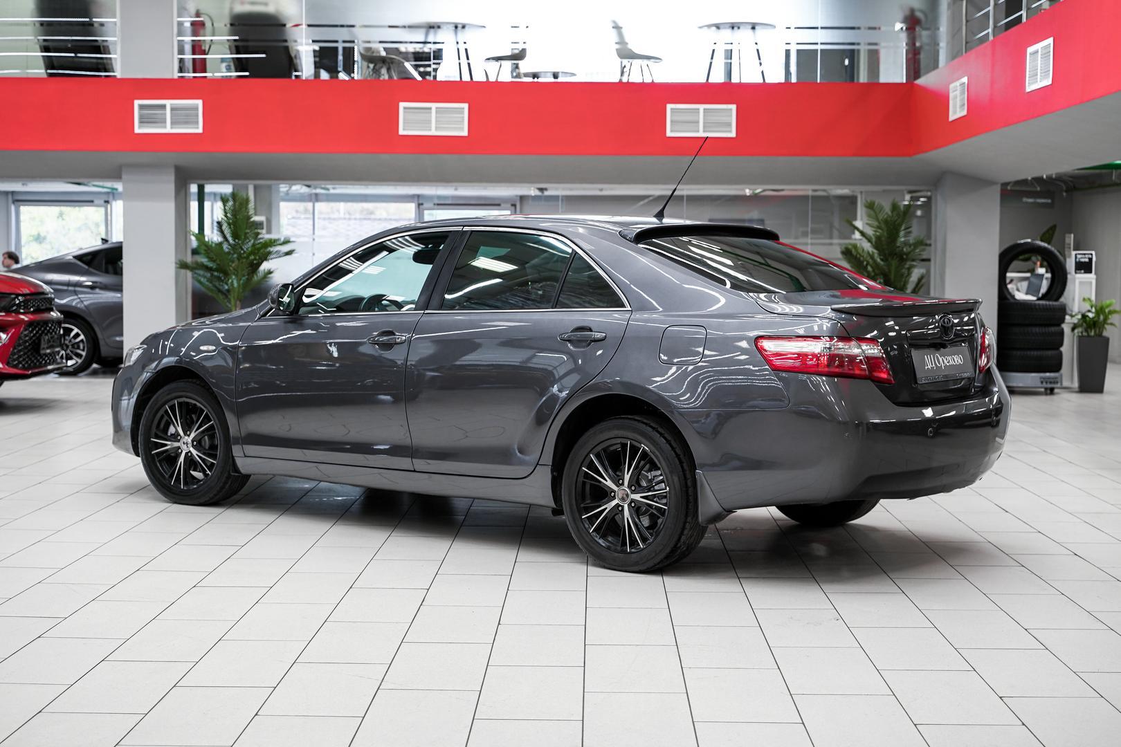 Toyota Camry 2008, серый, ДЦ Орехово