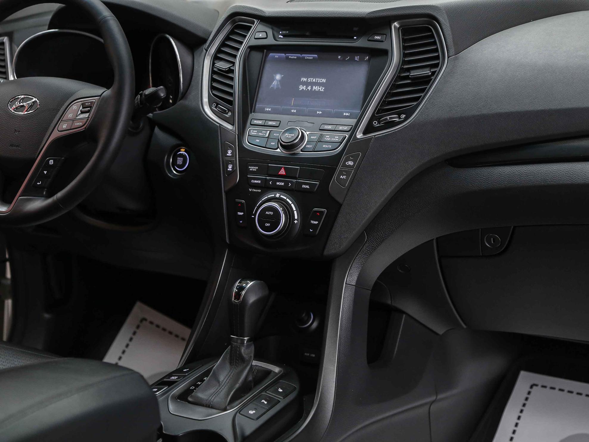 Hyundai Santa Fe 2013, белый, ДЦ Орехово