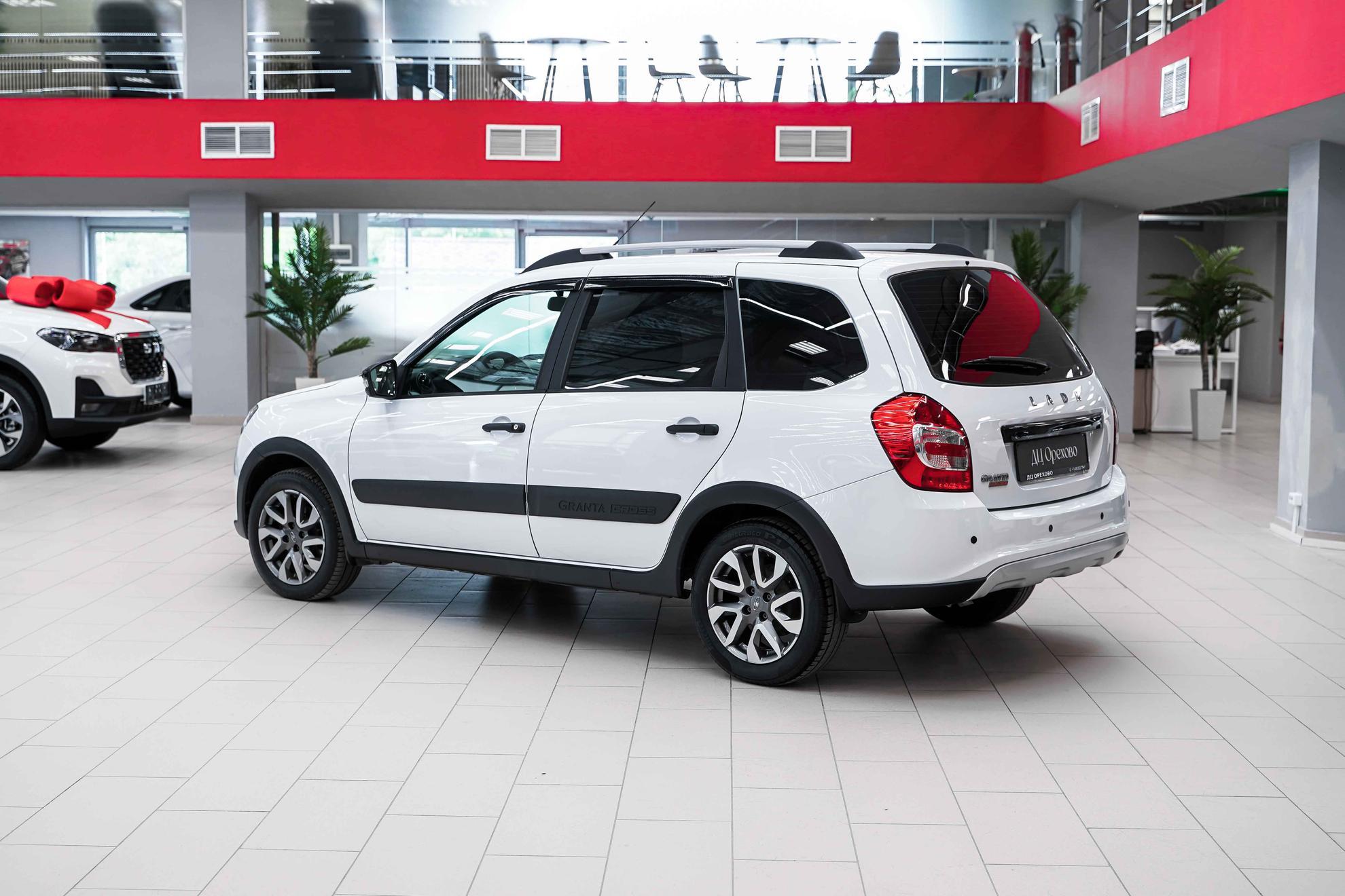 LADA (ВАЗ) Granta 2023, белый, ДЦ Орехово