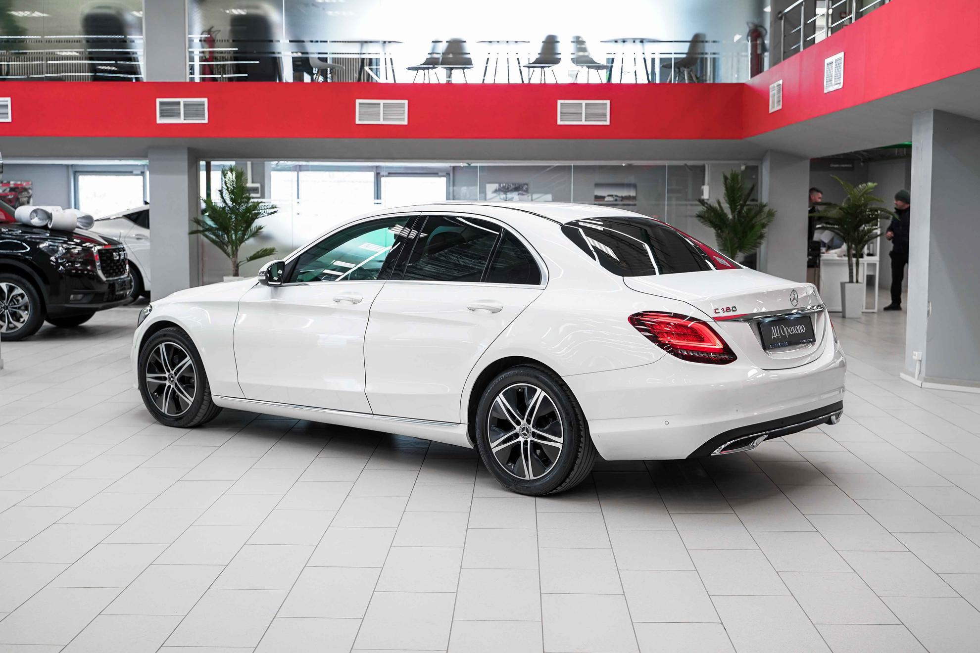 Mercedes-Benz C-Класс 2019, белый, ДЦ Орехово