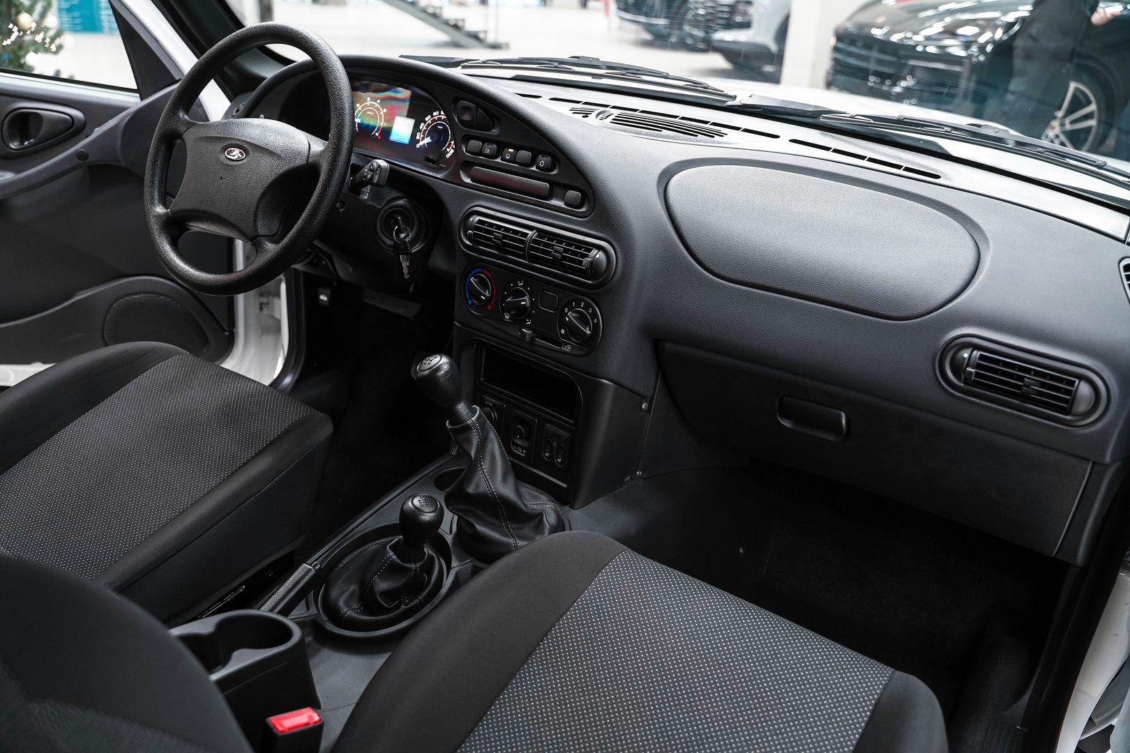 LADA (ВАЗ) Niva Travel 2024, белый, ДЦ Орехово