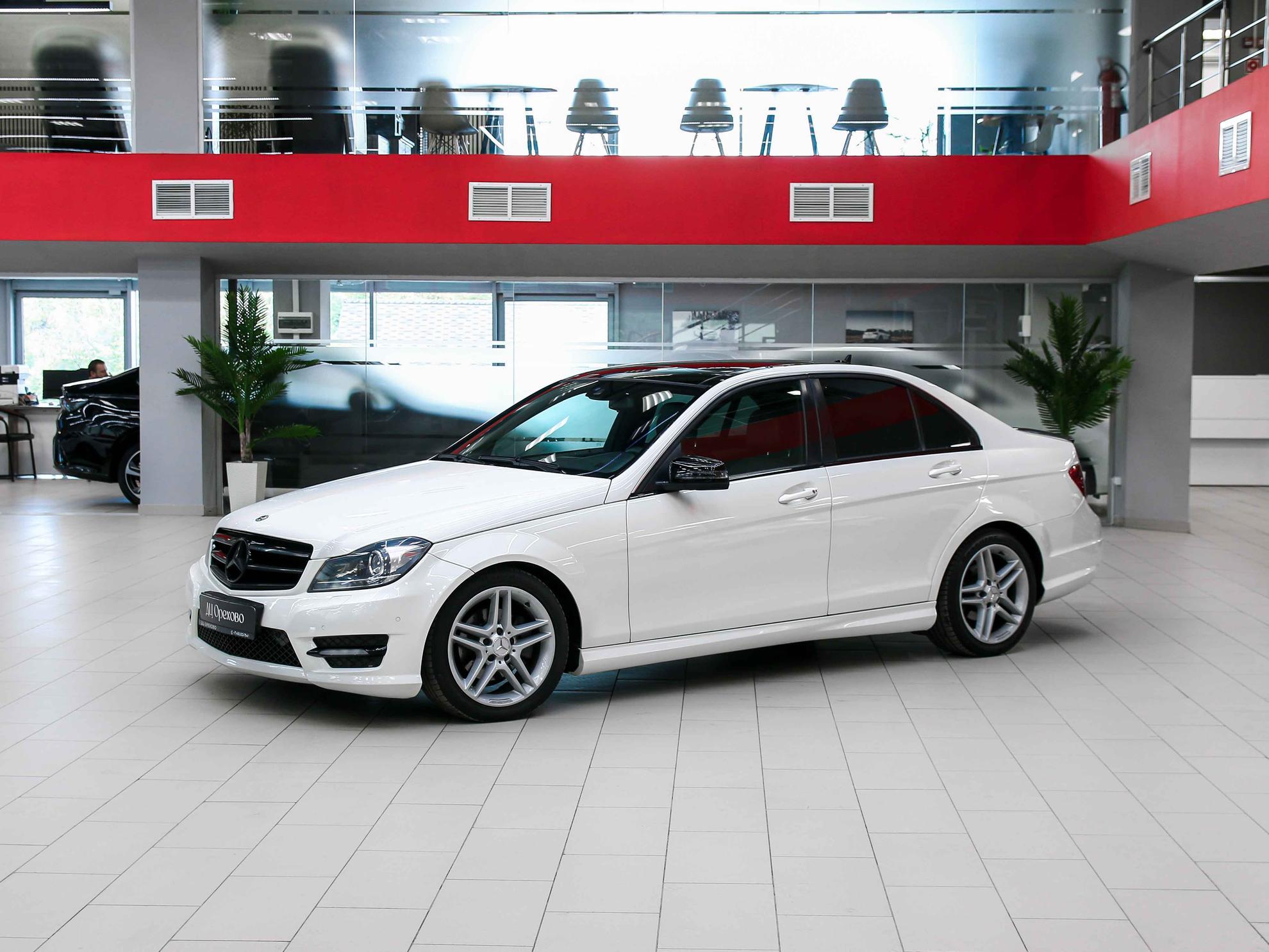 Mercedes-Benz C-Класс 2012, белый, ДЦ Орехово