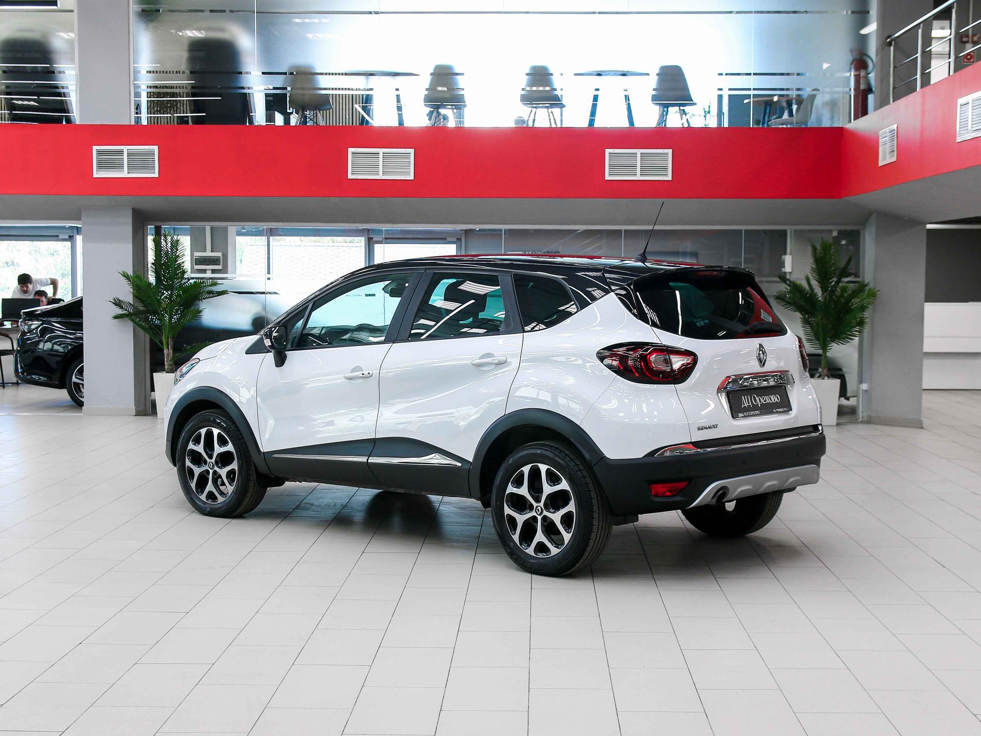 Renault Kaptur 2017, белый, ДЦ Орехово