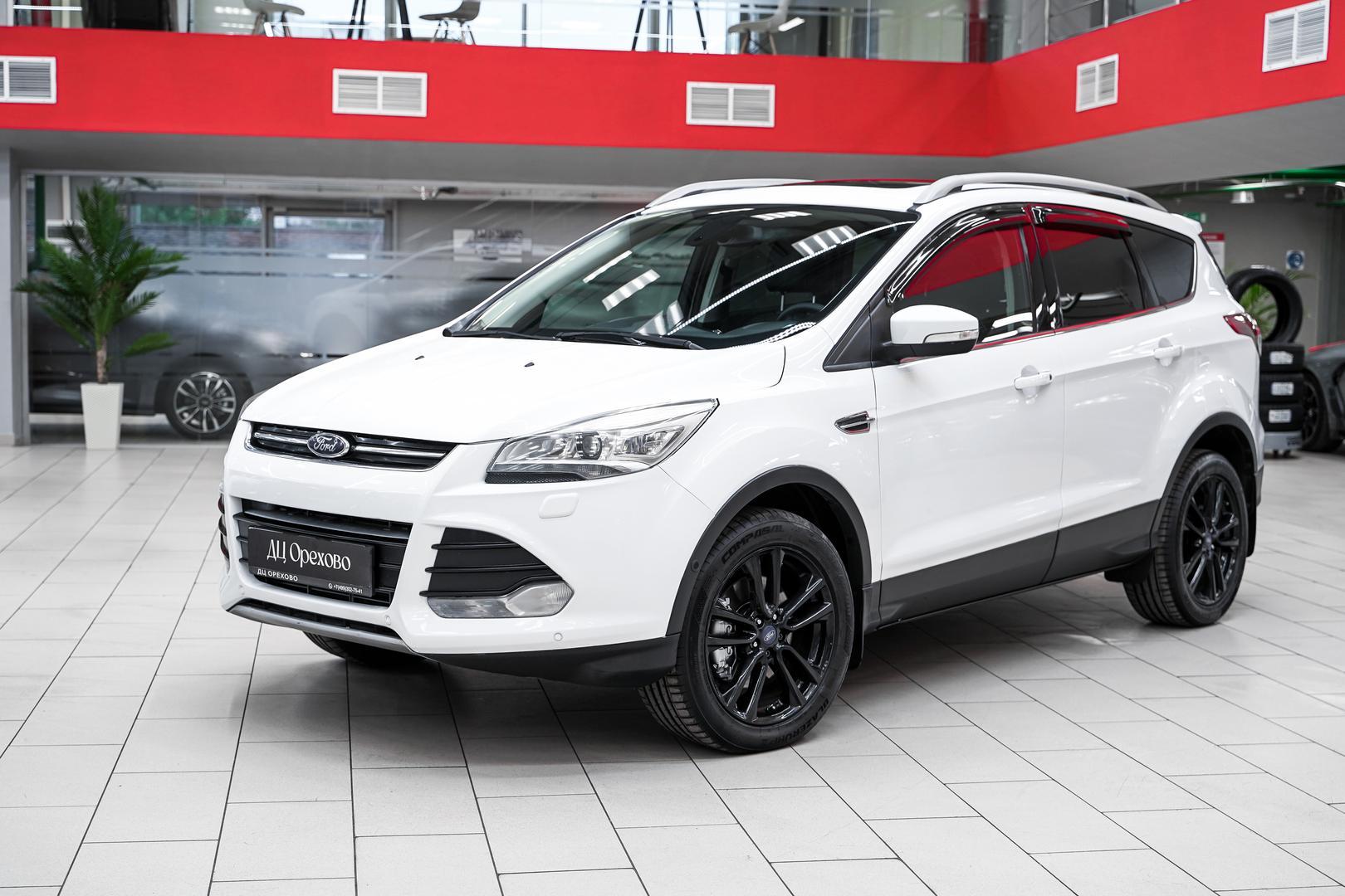 Ford Kuga 2014, белый, ДЦ Орехово
