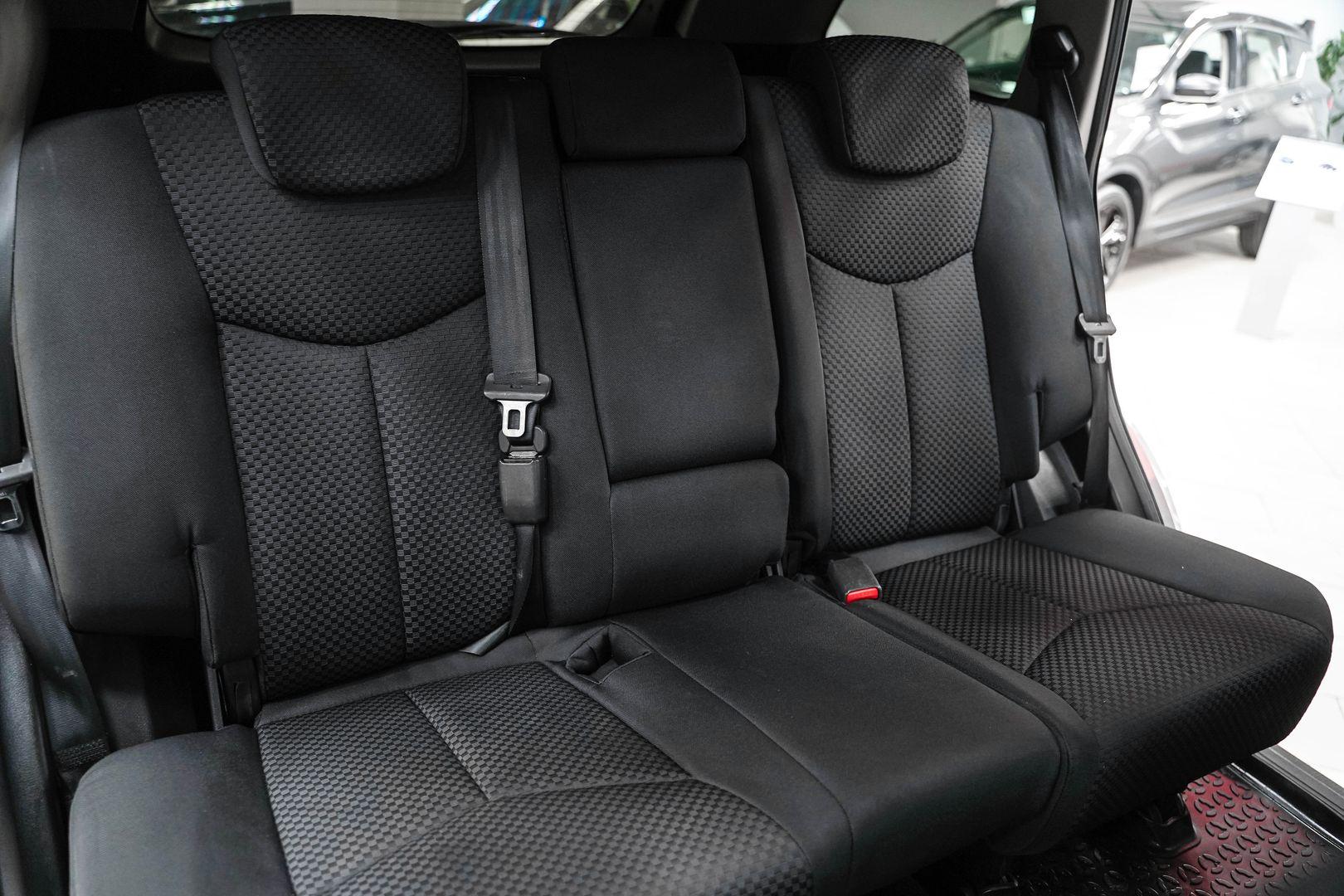 SsangYong Kyron 2013, серебряный, ДЦ Орехово