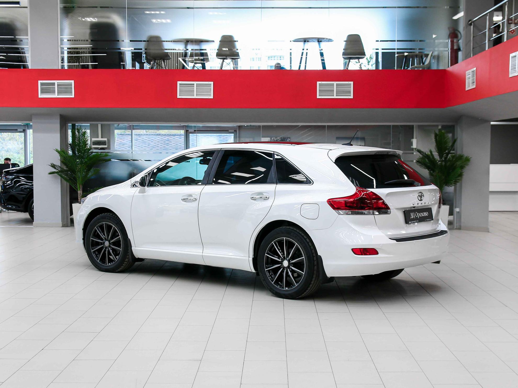 Toyota Venza 2013, белый, ДЦ Орехово