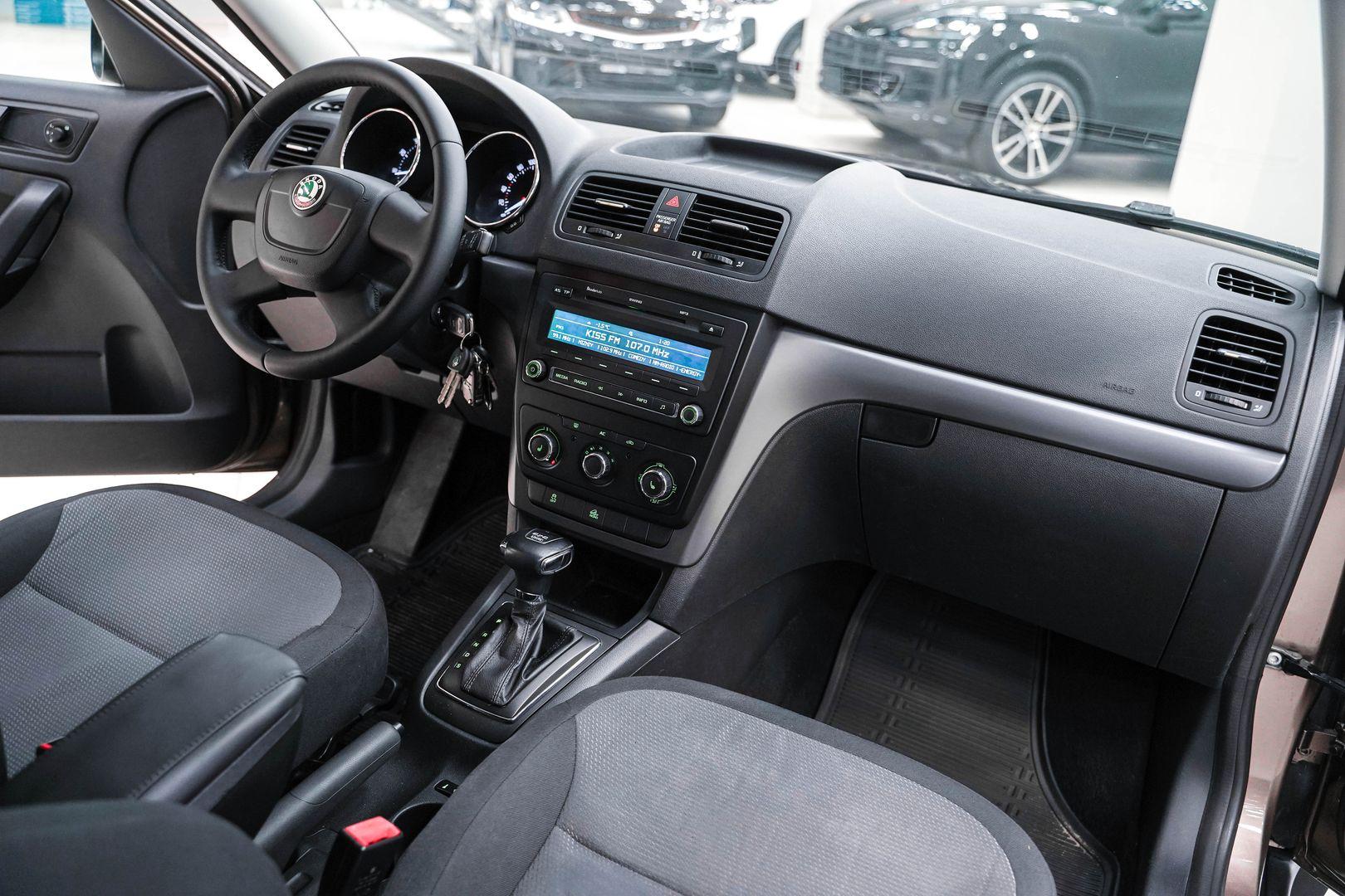 Skoda Yeti 2012, коричневый, ДЦ Орехово