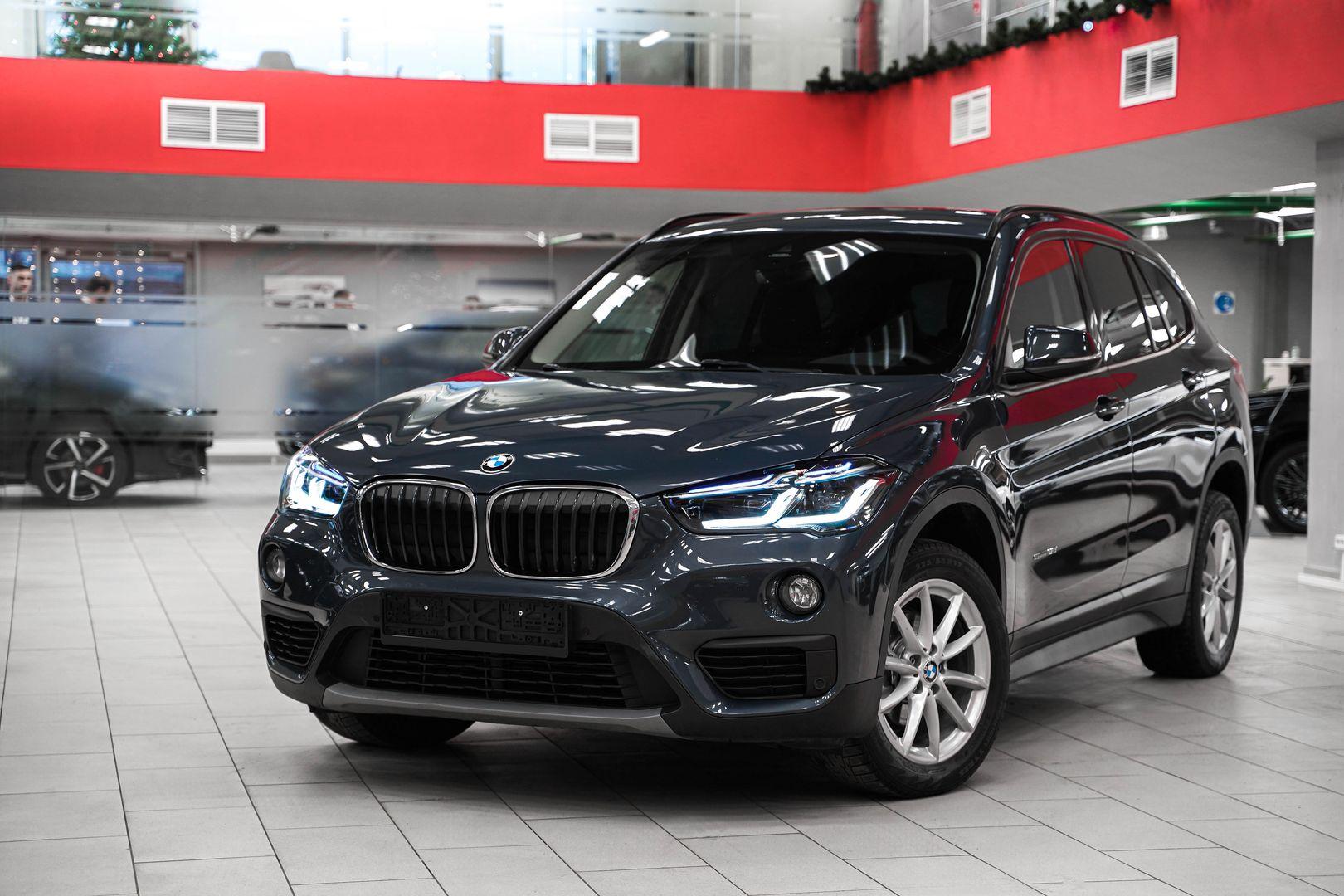 BMW X1 2017, серый, ДЦ Орехово