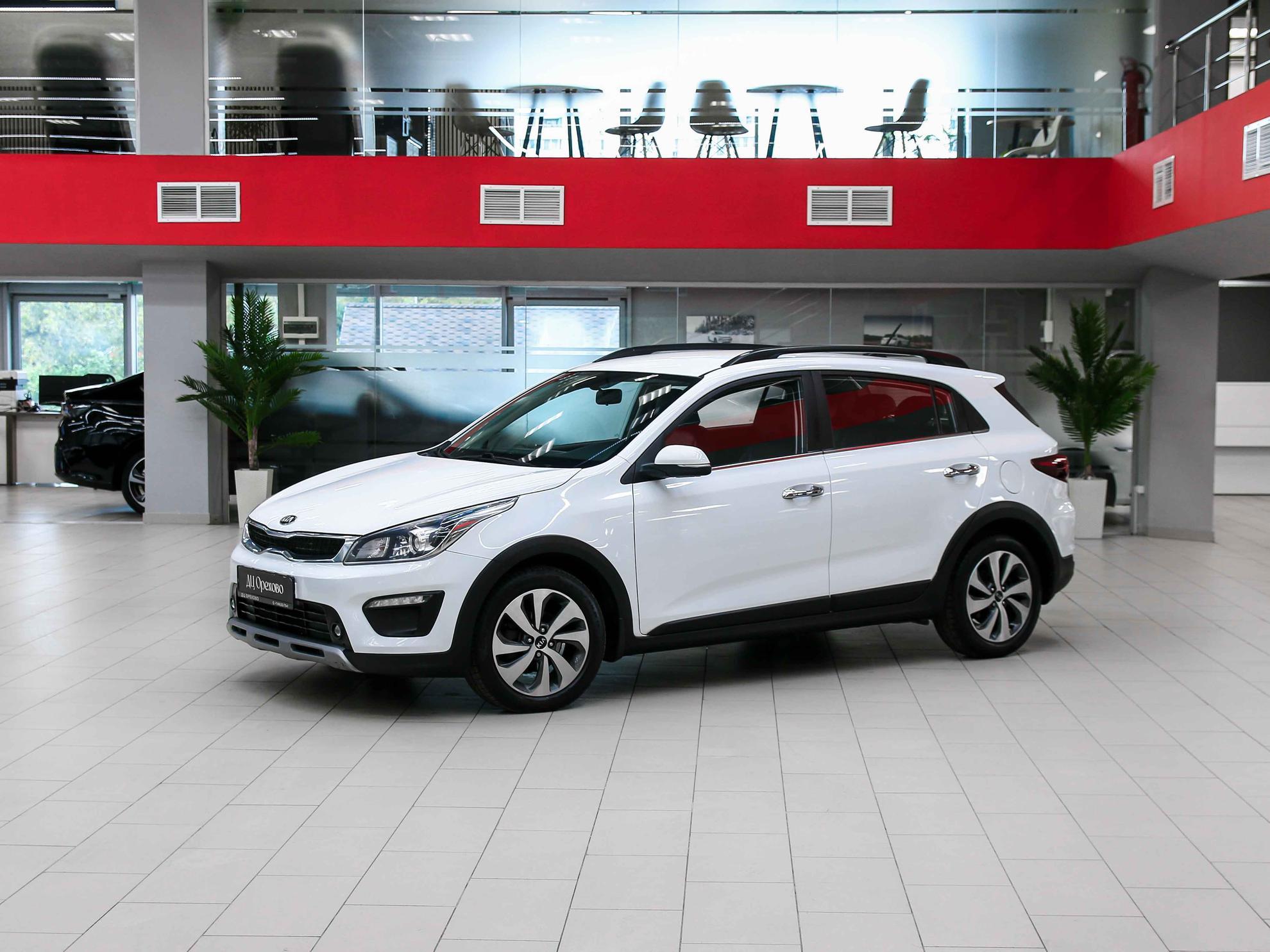 Kia Rio X-Line 2018, белый, ДЦ Орехово