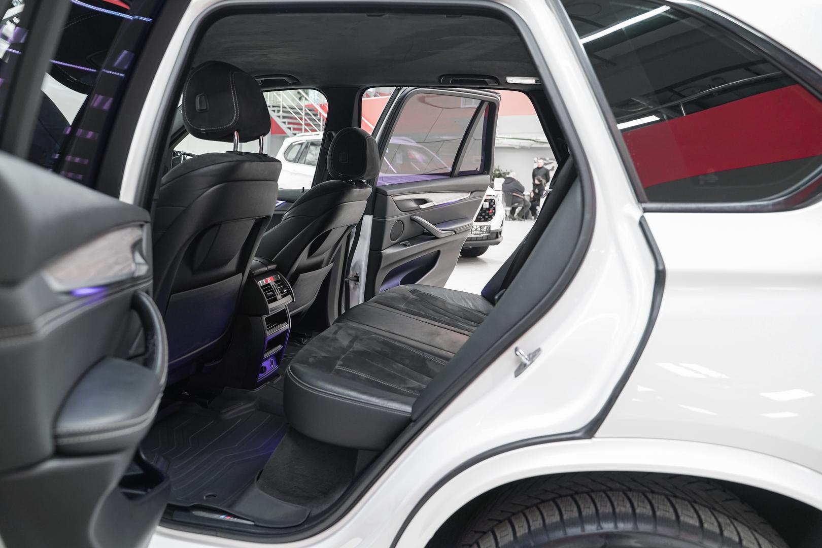BMW X5 2015, белый, ДЦ Орехово