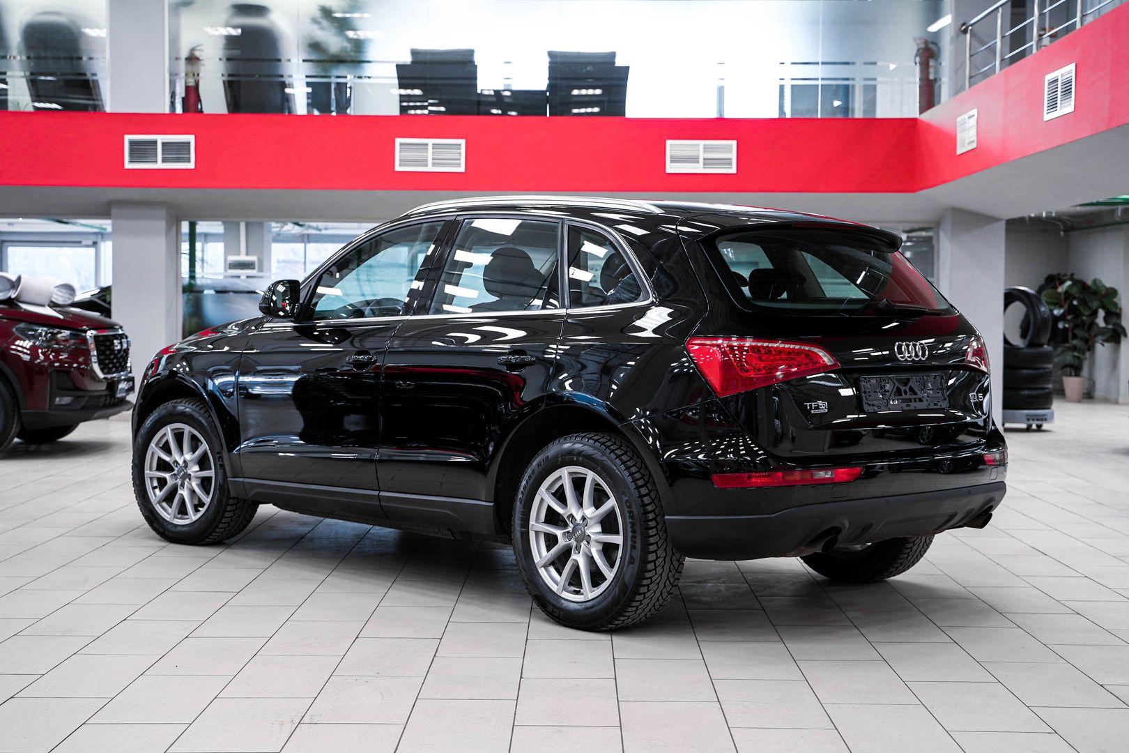 Audi Q5 2011, черный, ДЦ Орехово