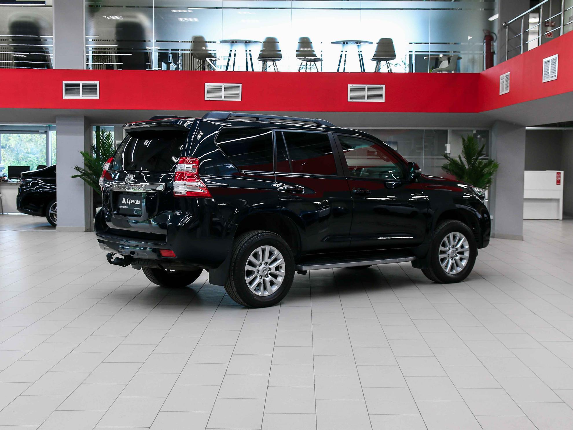Toyota Land Cruiser Prado 2014, серый, ДЦ Орехово
