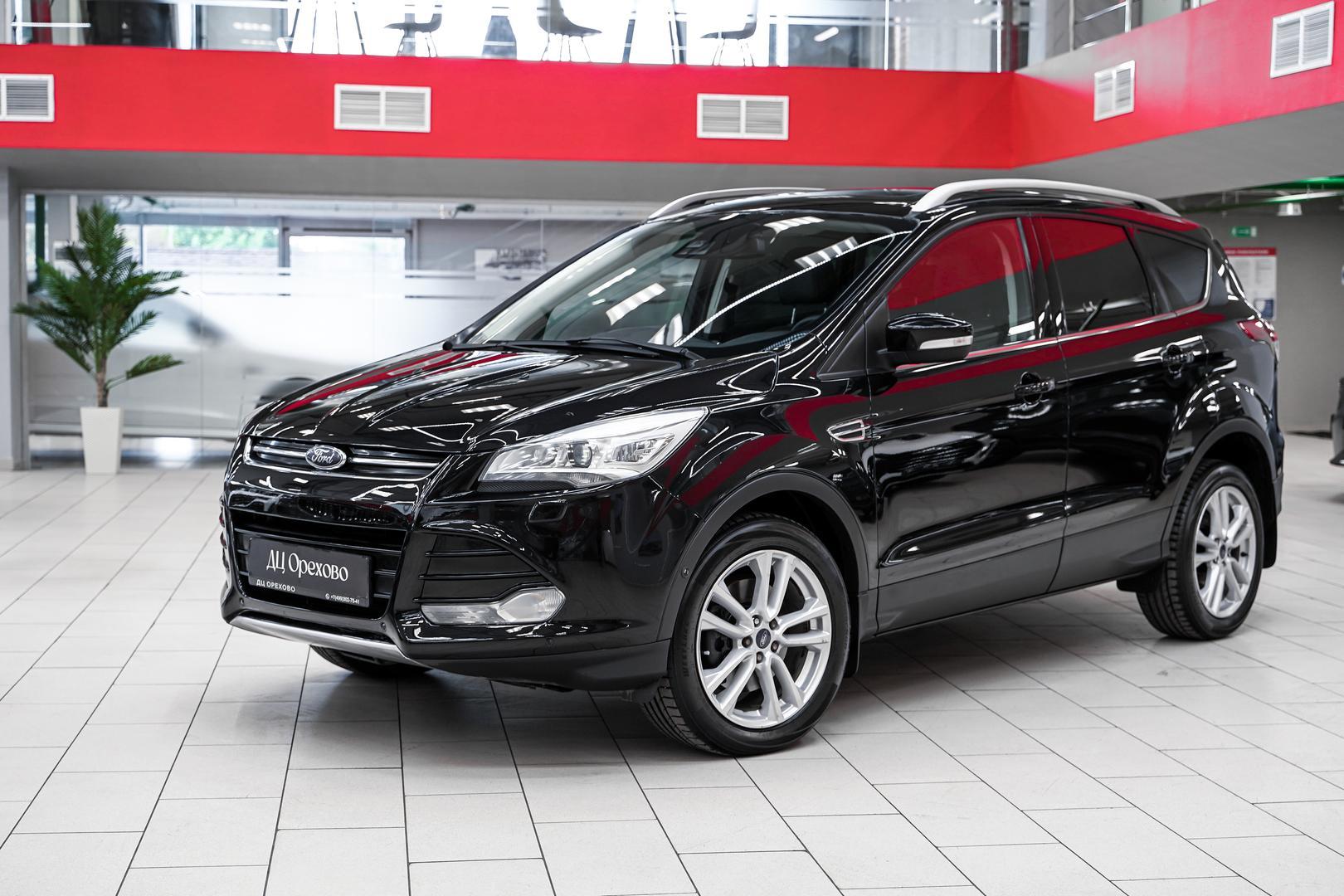 Ford Kuga 2013, черный, ДЦ Орехово