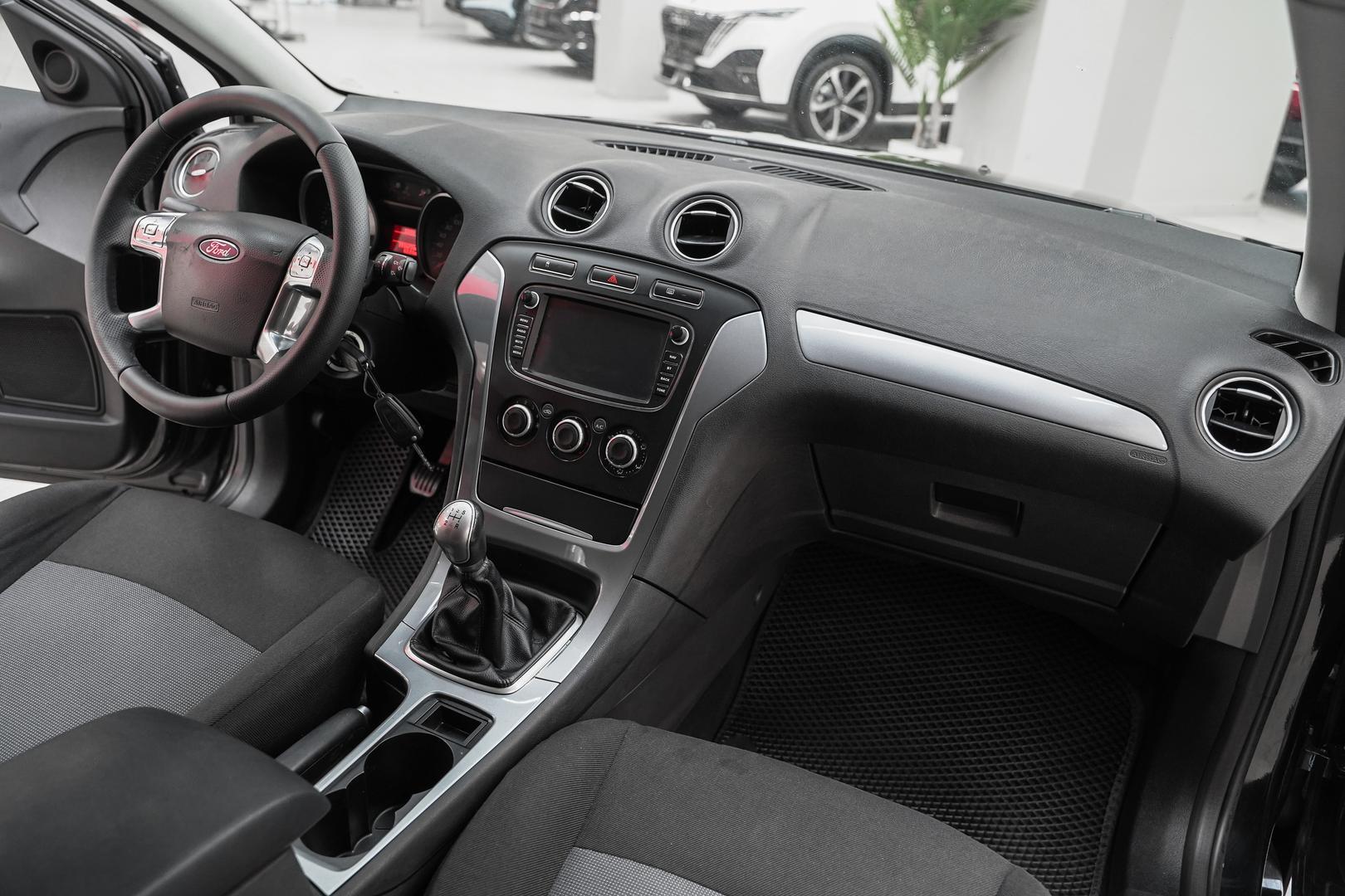 Ford Mondeo 2012, черный, ДЦ Орехово
