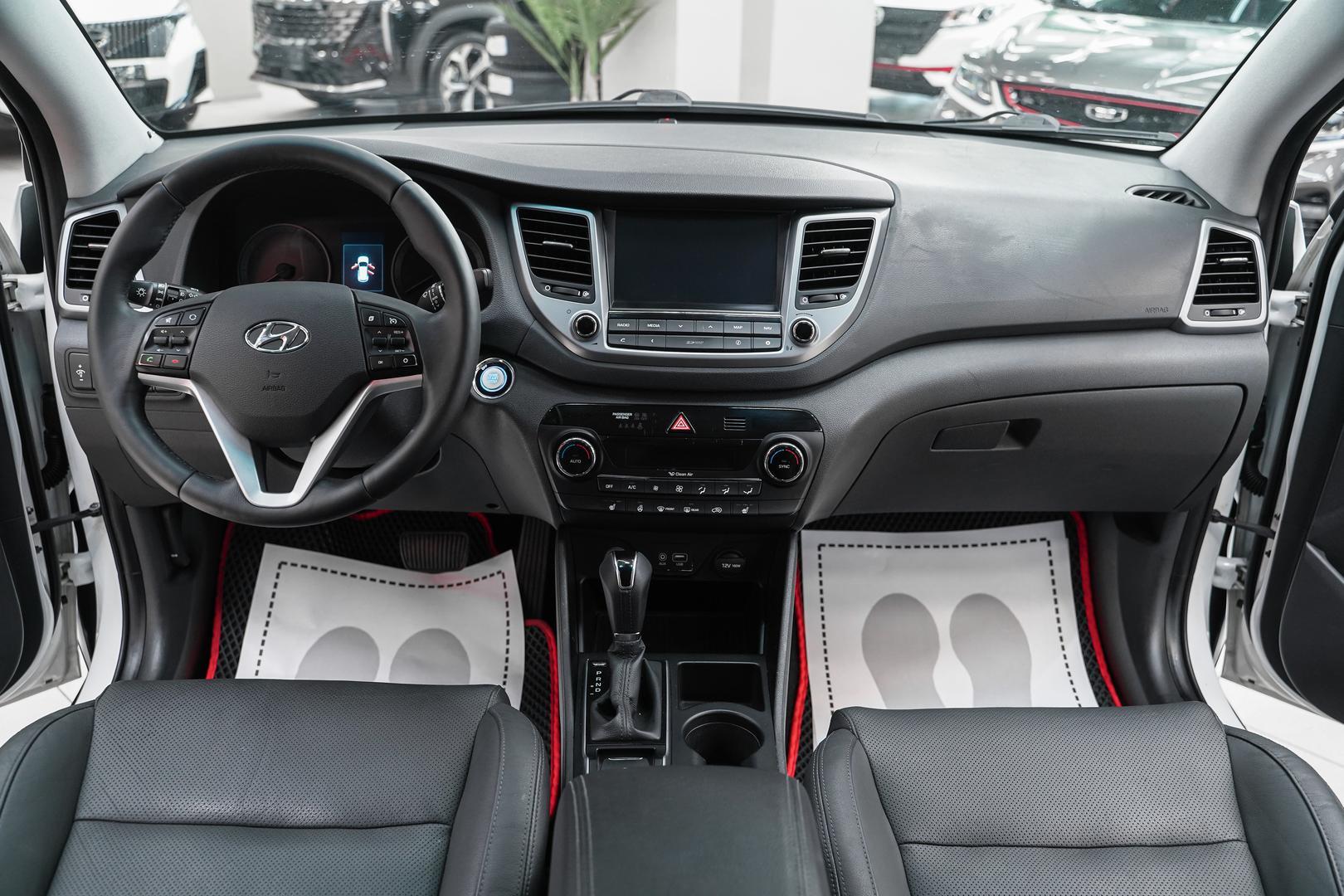 Hyundai Tucson 2016, белый, ДЦ Орехово