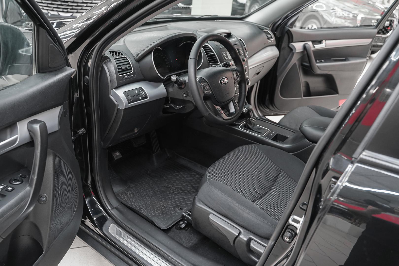 Kia Sorento 2014, черный, ДЦ Орехово