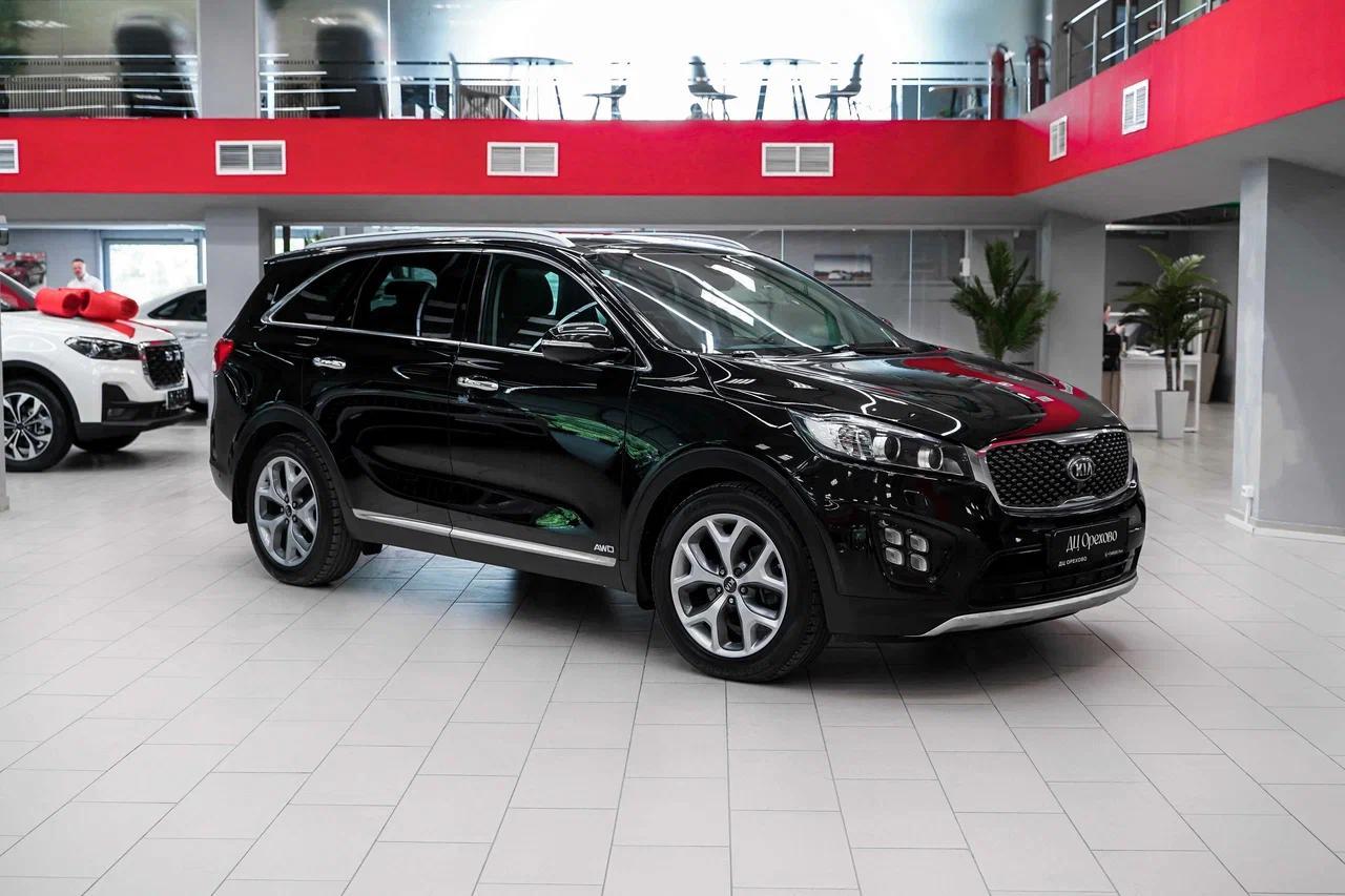 Kia Sorento 2016, черный, ДЦ Орехово