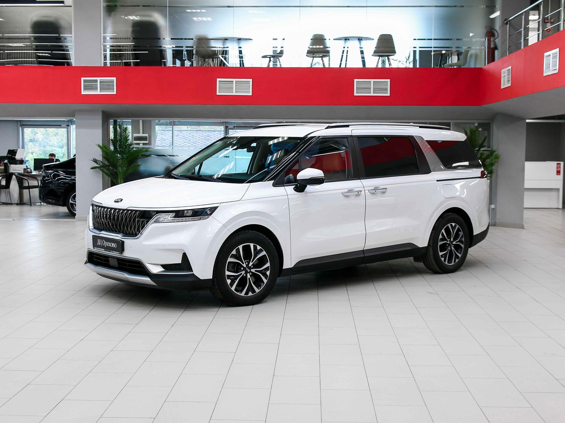 Kia Carnival 2020, белый, ДЦ Орехово