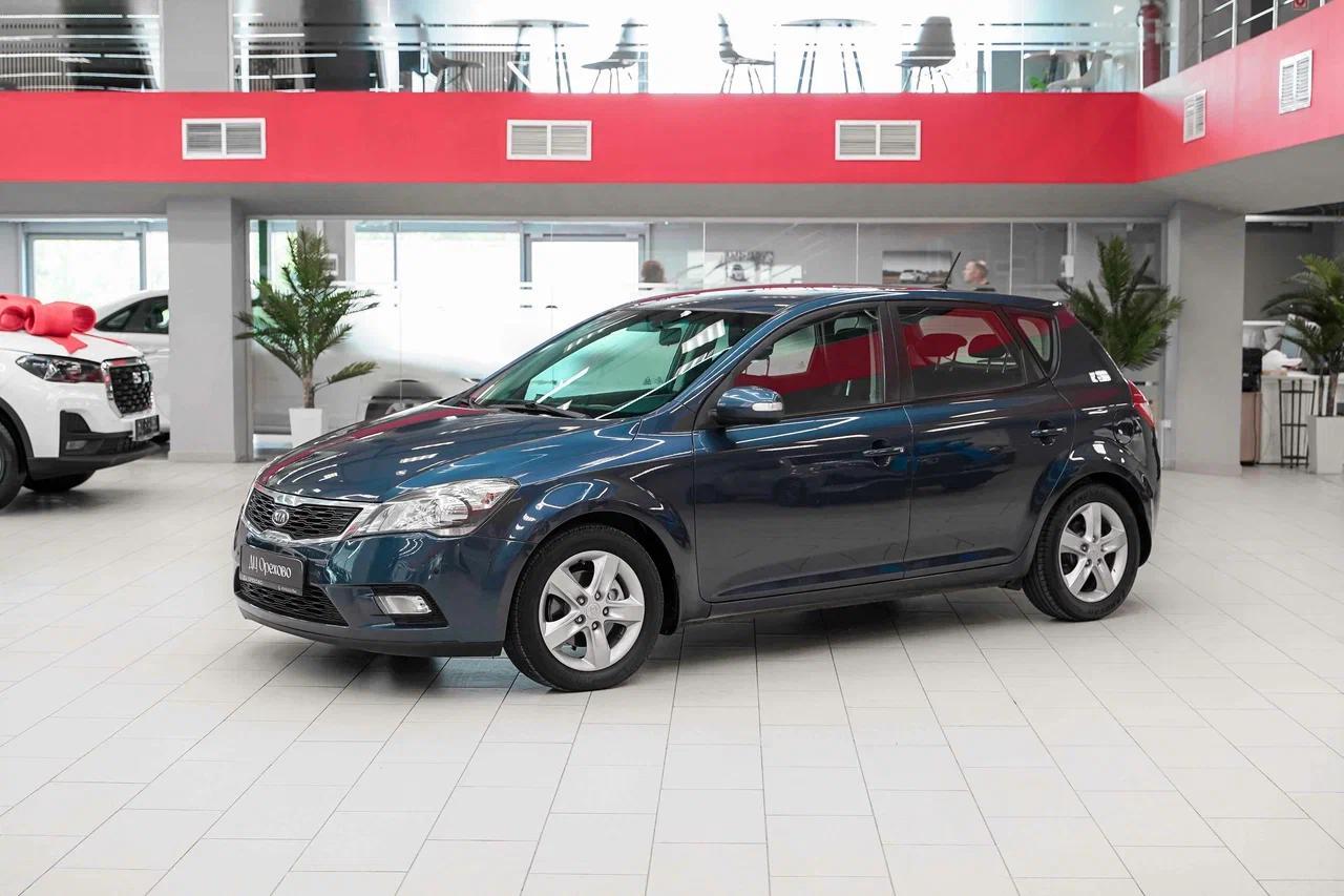 Kia Ceed 2010, синий, ДЦ Орехово