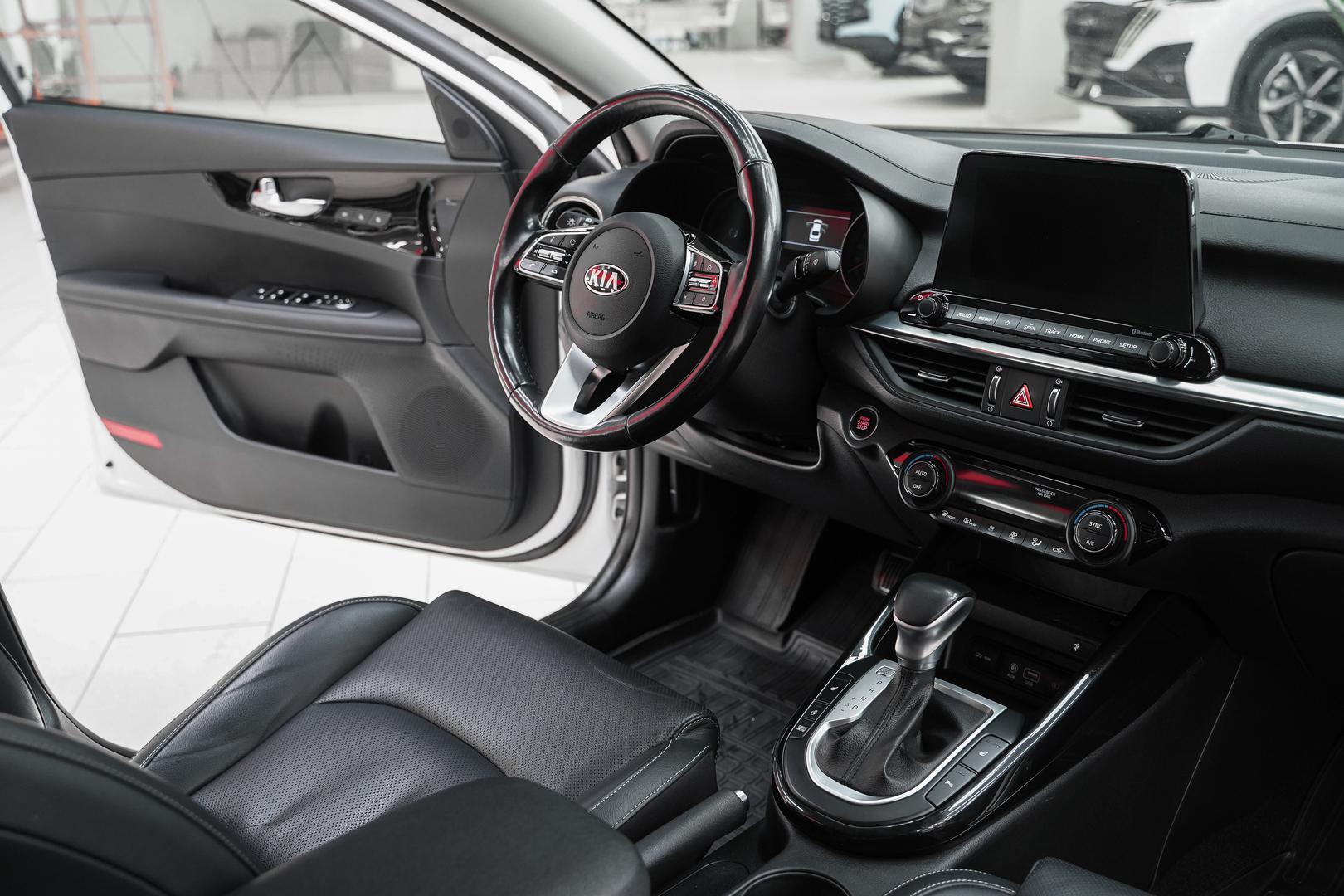 Kia Cerato 2018, белый, ДЦ Орехово