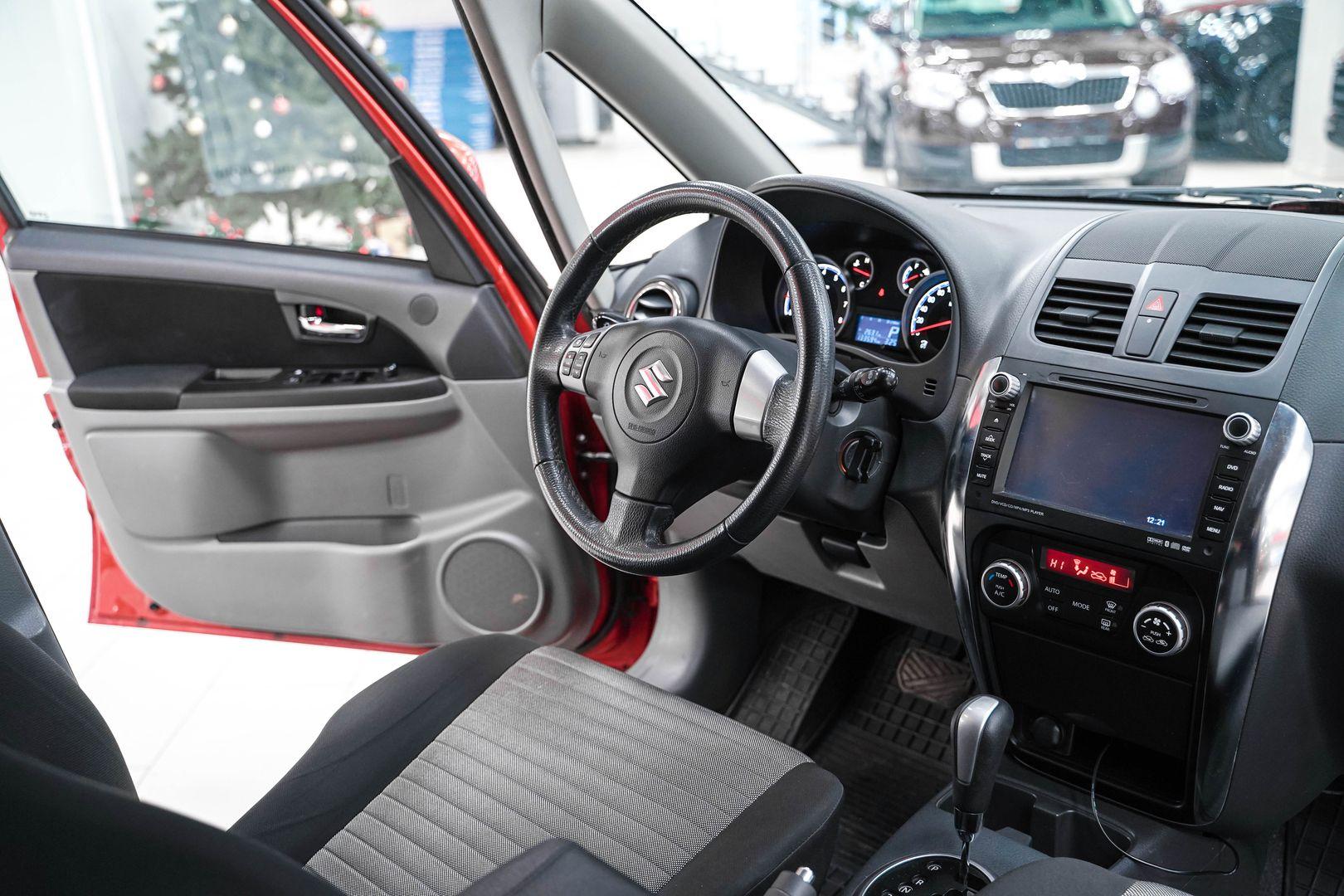 Suzuki SX4 2011, оранжевый, ДЦ Орехово