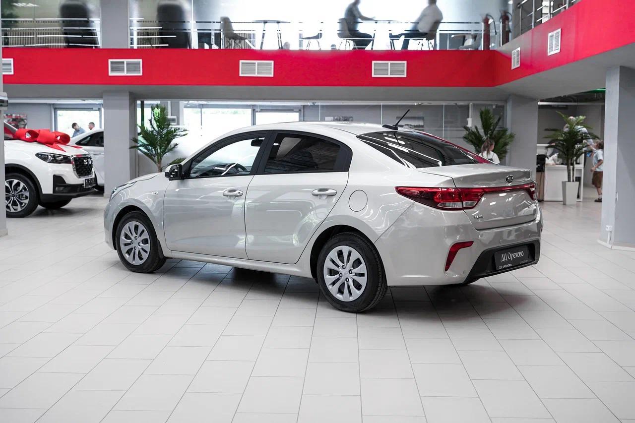 Kia Rio 2020, серый, ДЦ Орехово