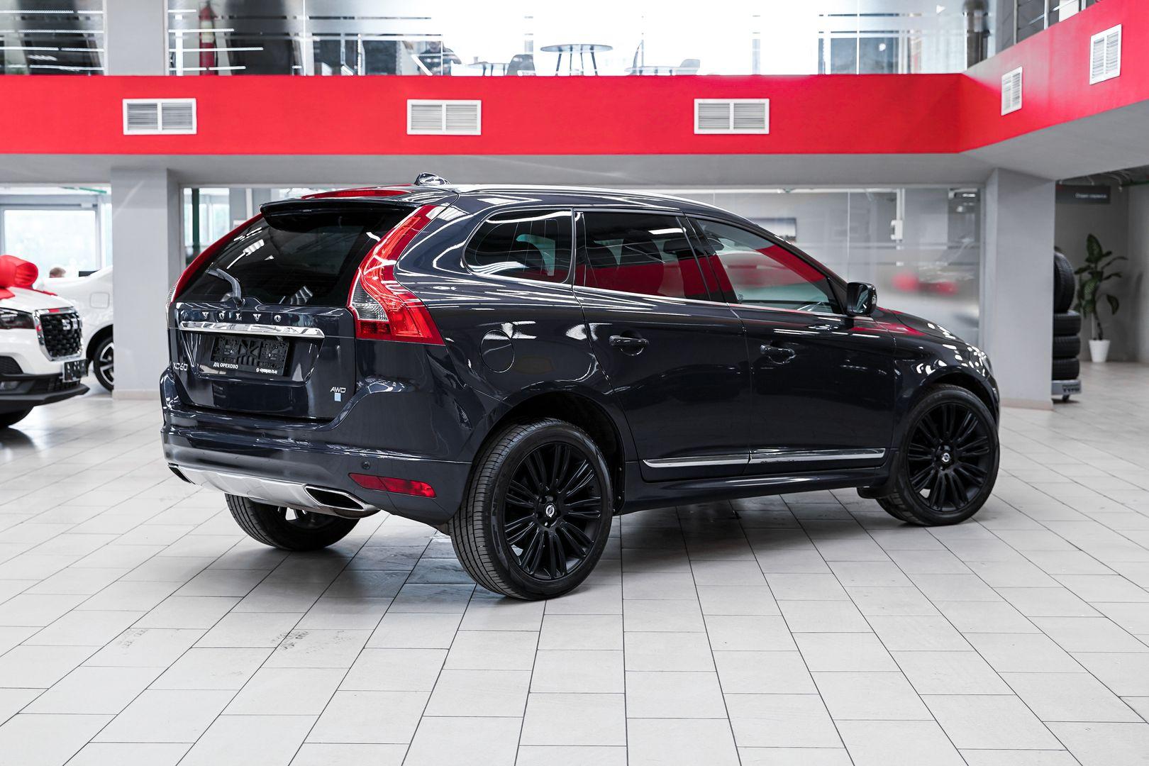 Volvo XC60 2013, синий, ДЦ Орехово