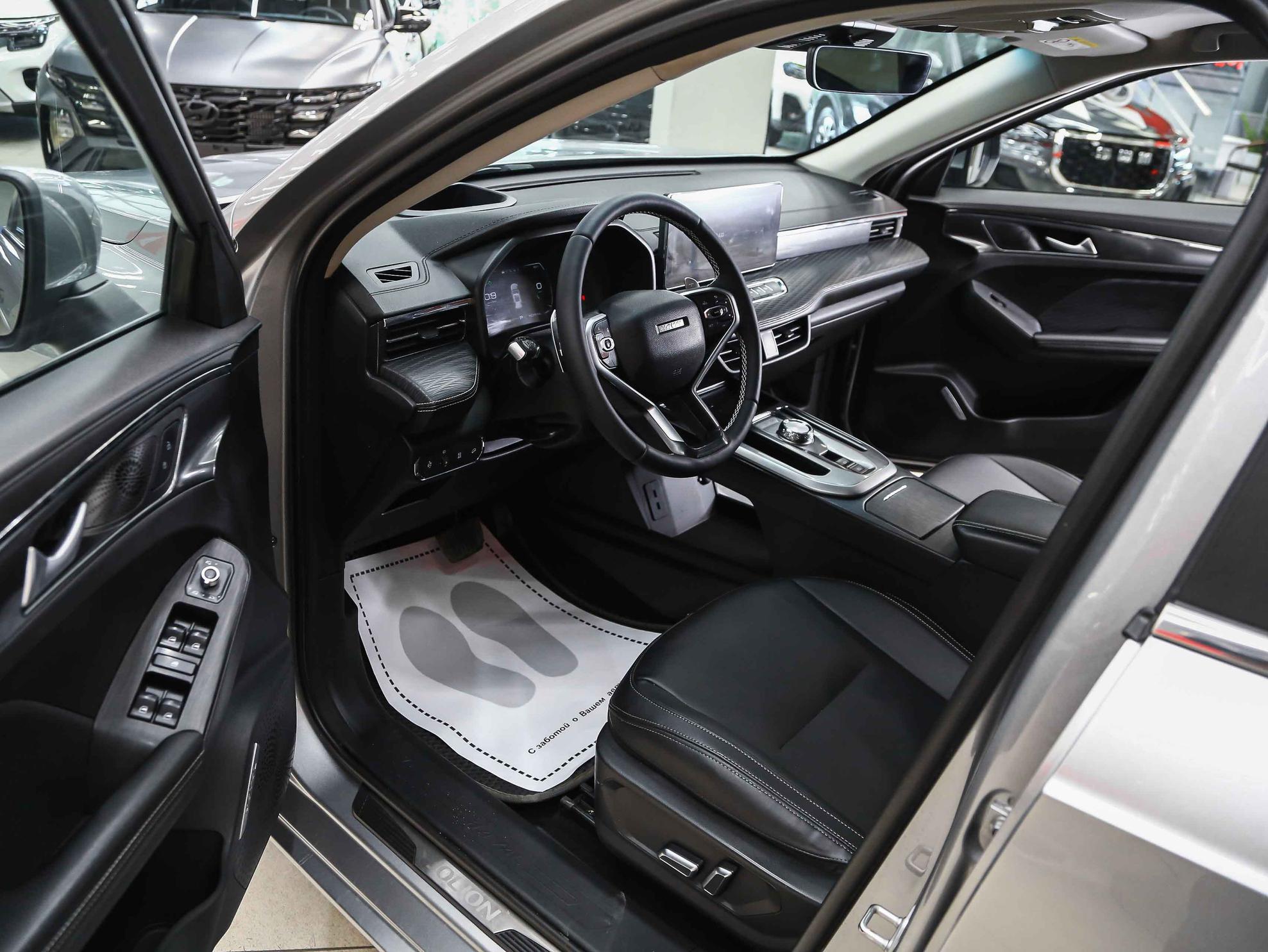 Haval Jolion 2023, серый, ДЦ Орехово