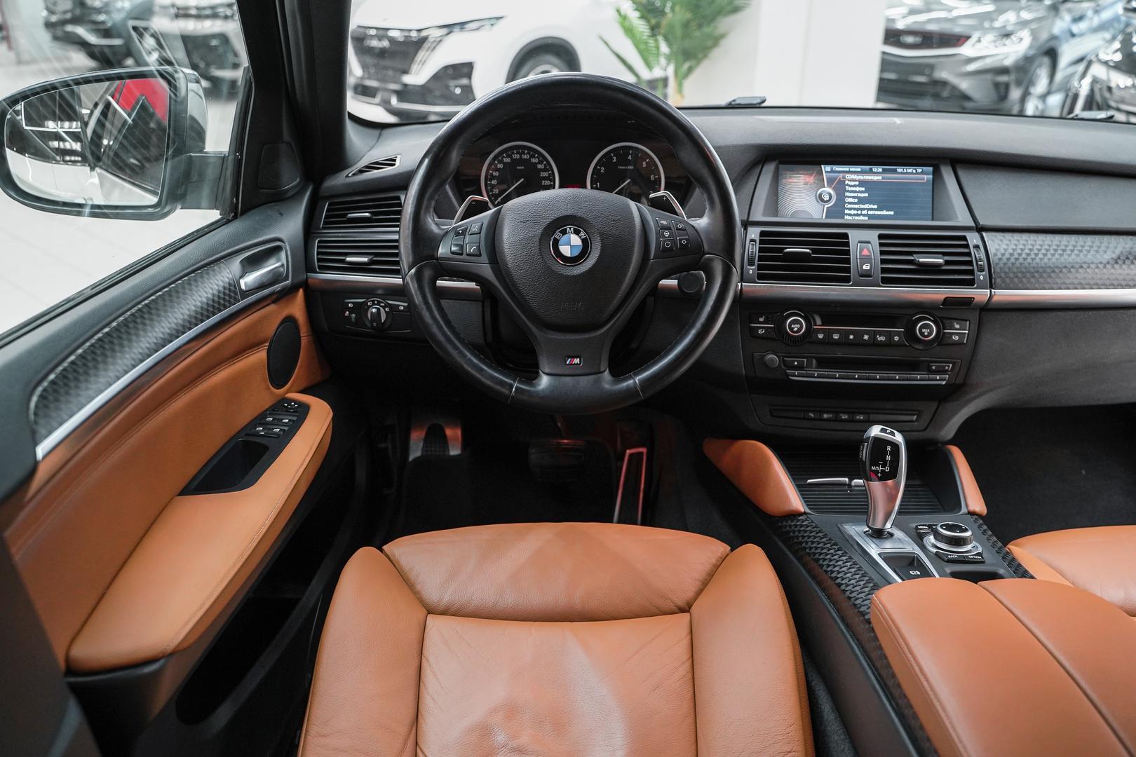 BMW X6 2013, белый, ДЦ Орехово