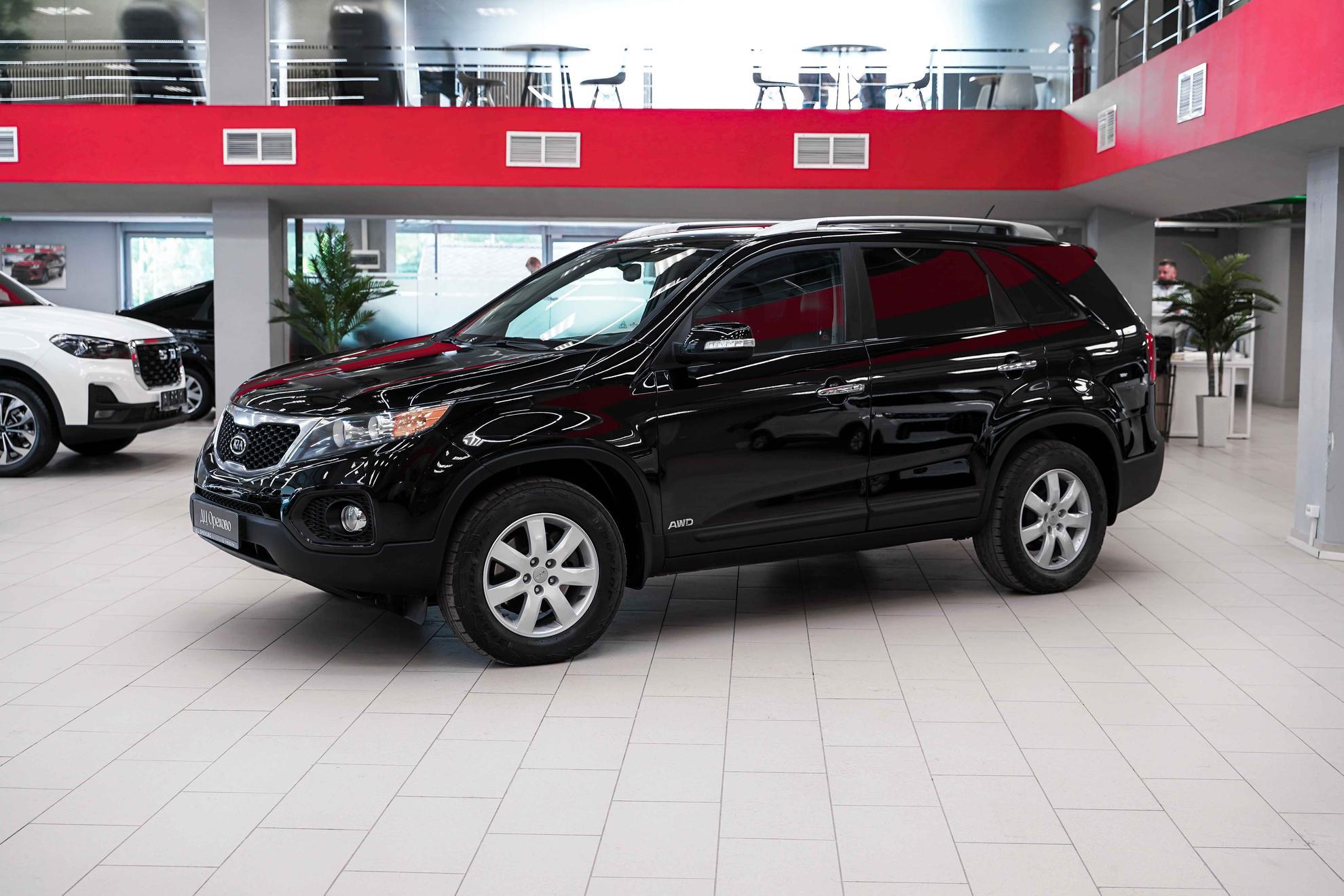 Kia Sorento 2012, черный, ДЦ Орехово