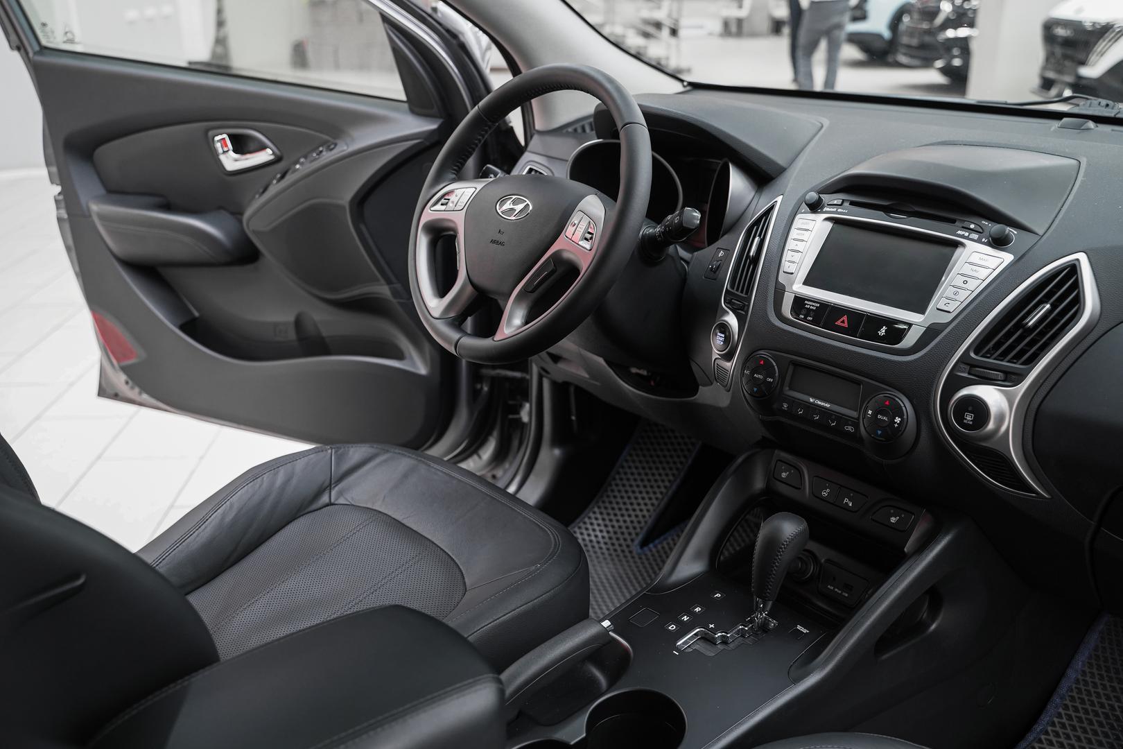 Hyundai ix35 2012, серый, ДЦ Орехово