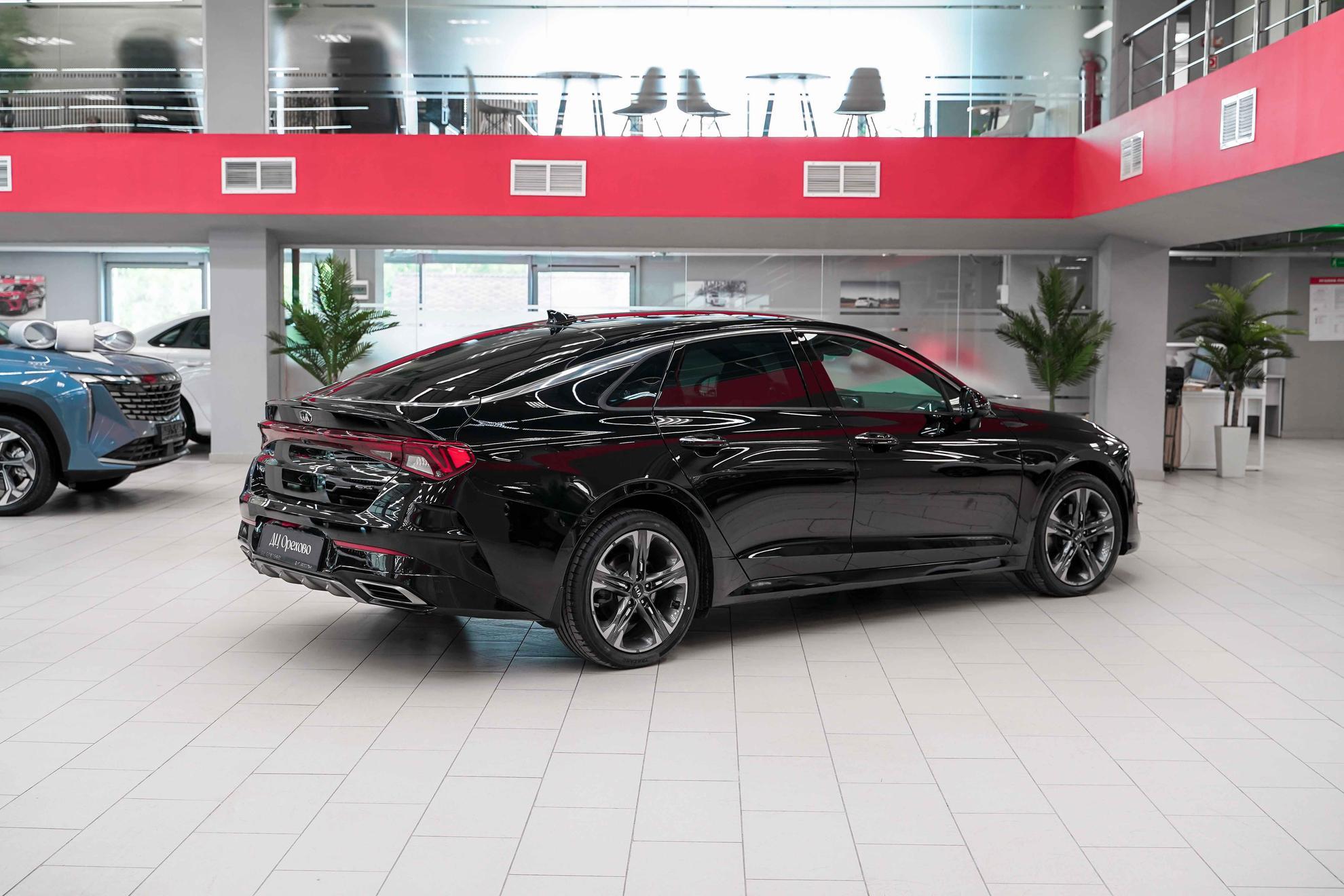 Kia K5 2021, черный, ДЦ Орехово
