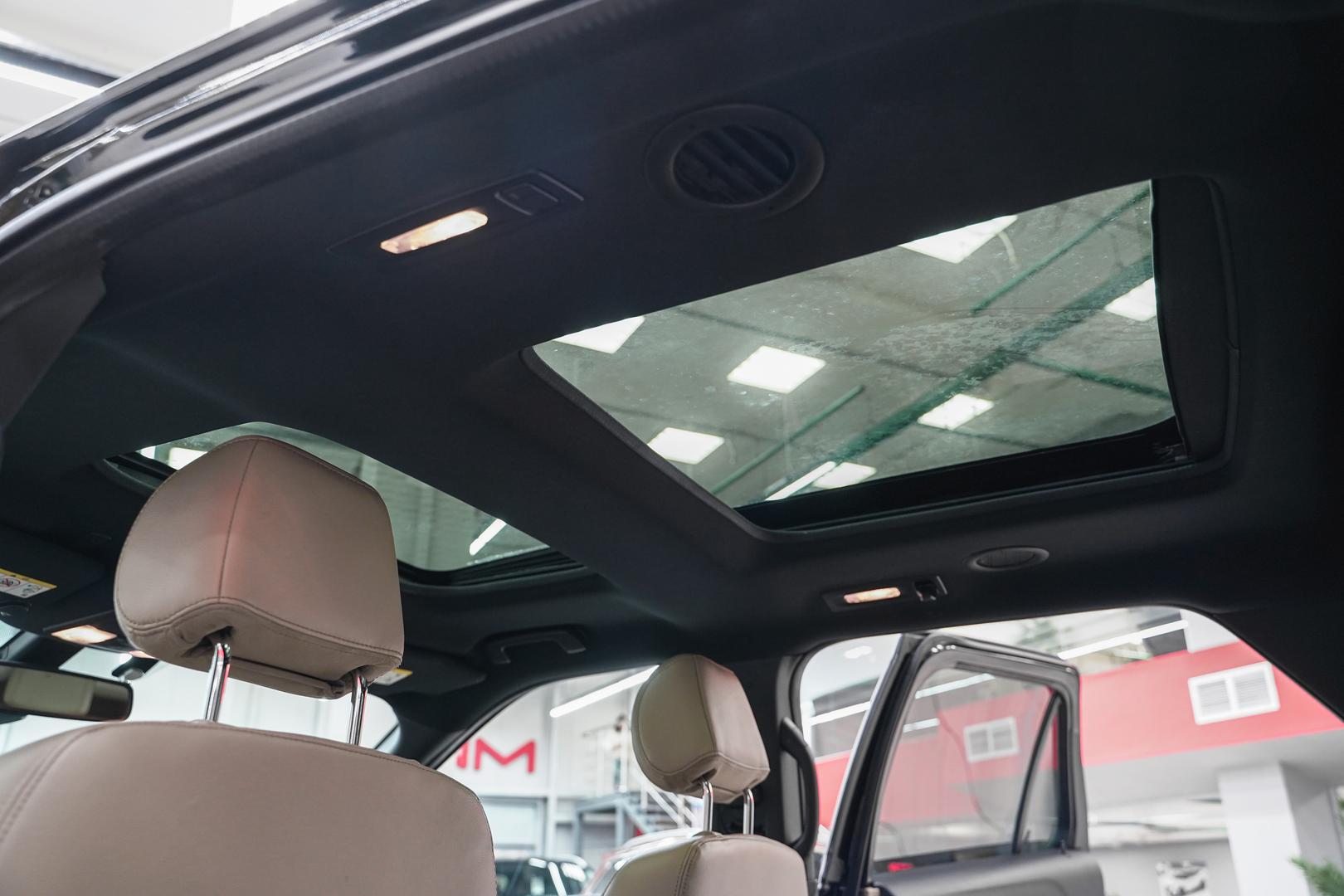 Ford Explorer 2016, черный, ДЦ Орехово