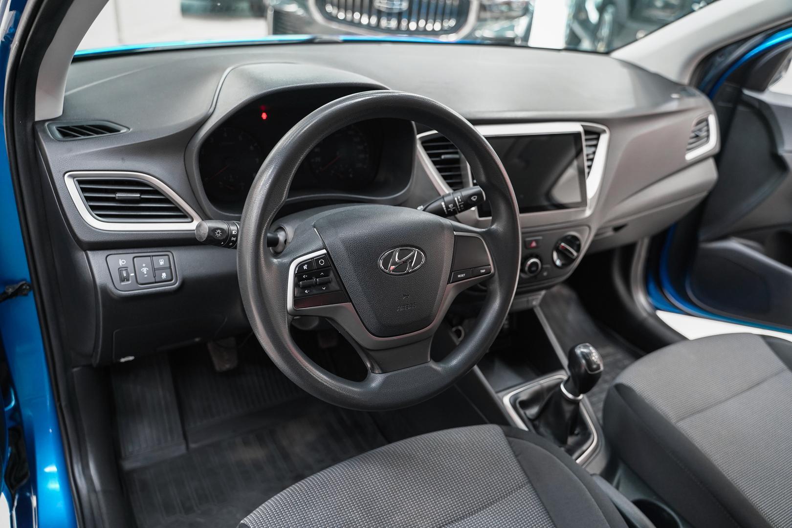 Hyundai Solaris 2017, синий, ДЦ Орехово