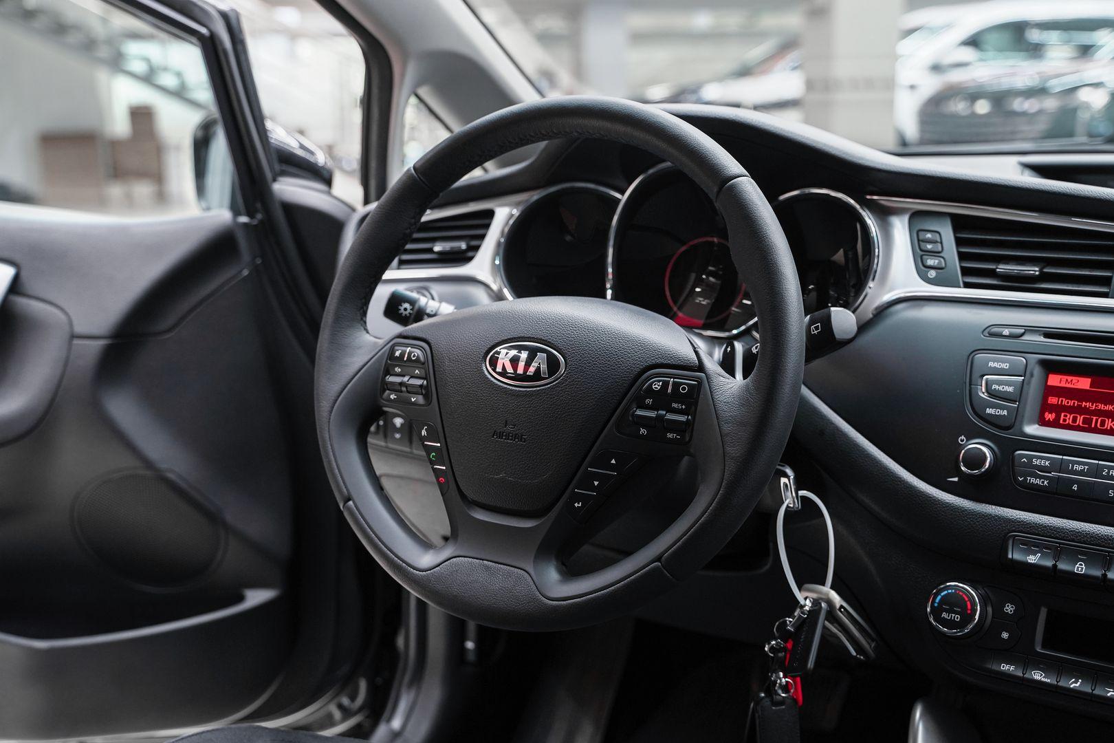 Kia Ceed 2018, серый, ДЦ Орехово