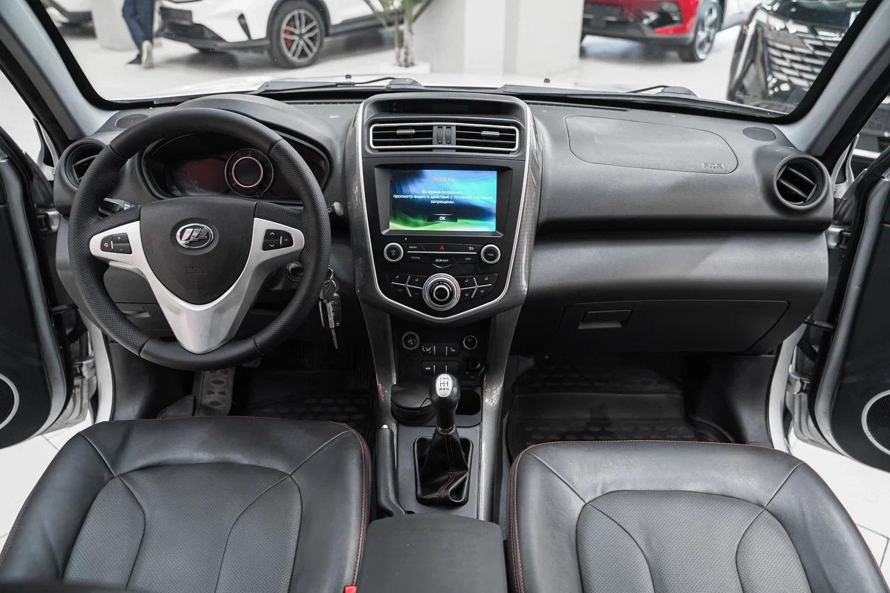 Lifan X60 2017, серебряный, ДЦ Орехово