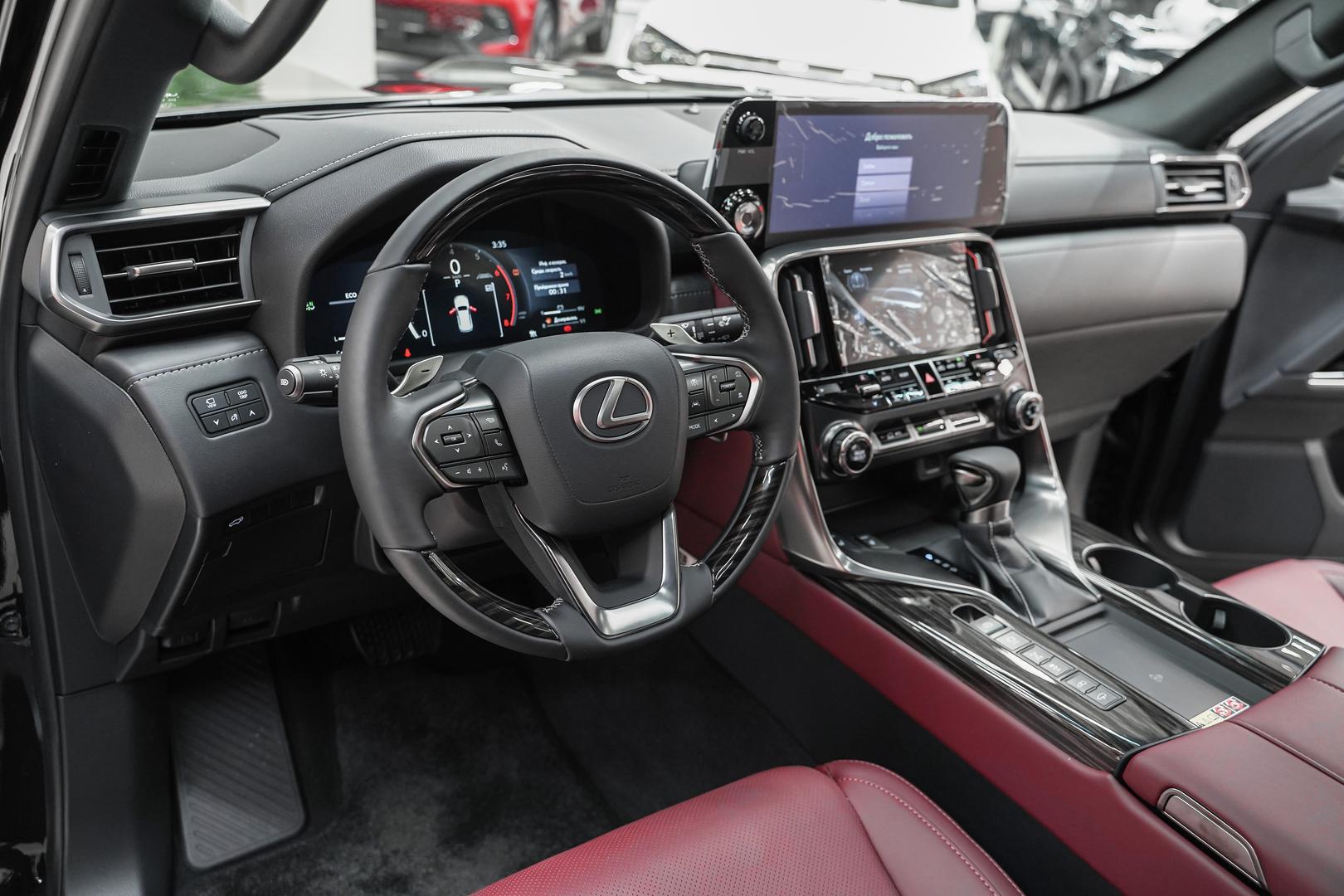 Lexus LX 2025, черный, ДЦ Орехово