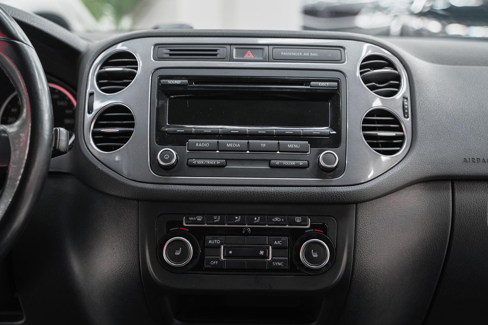 Volkswagen Tiguan 2013, белый, ДЦ Орехово