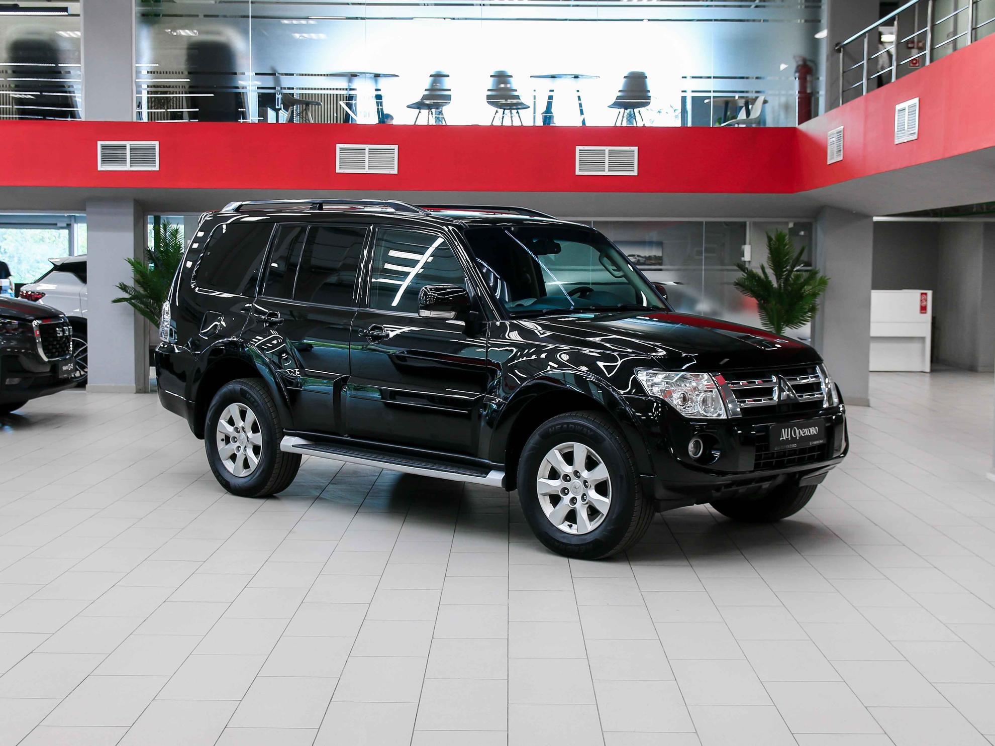 Mitsubishi Pajero 2013, черный, ДЦ Орехово