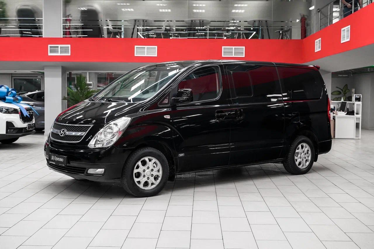 Hyundai Grand Starex 2009, черный, ДЦ Орехово