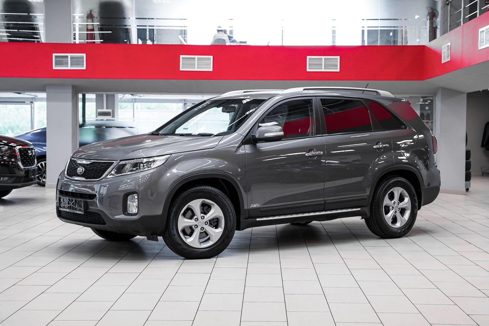 Kia Sorento 2014, серый, ДЦ Орехово