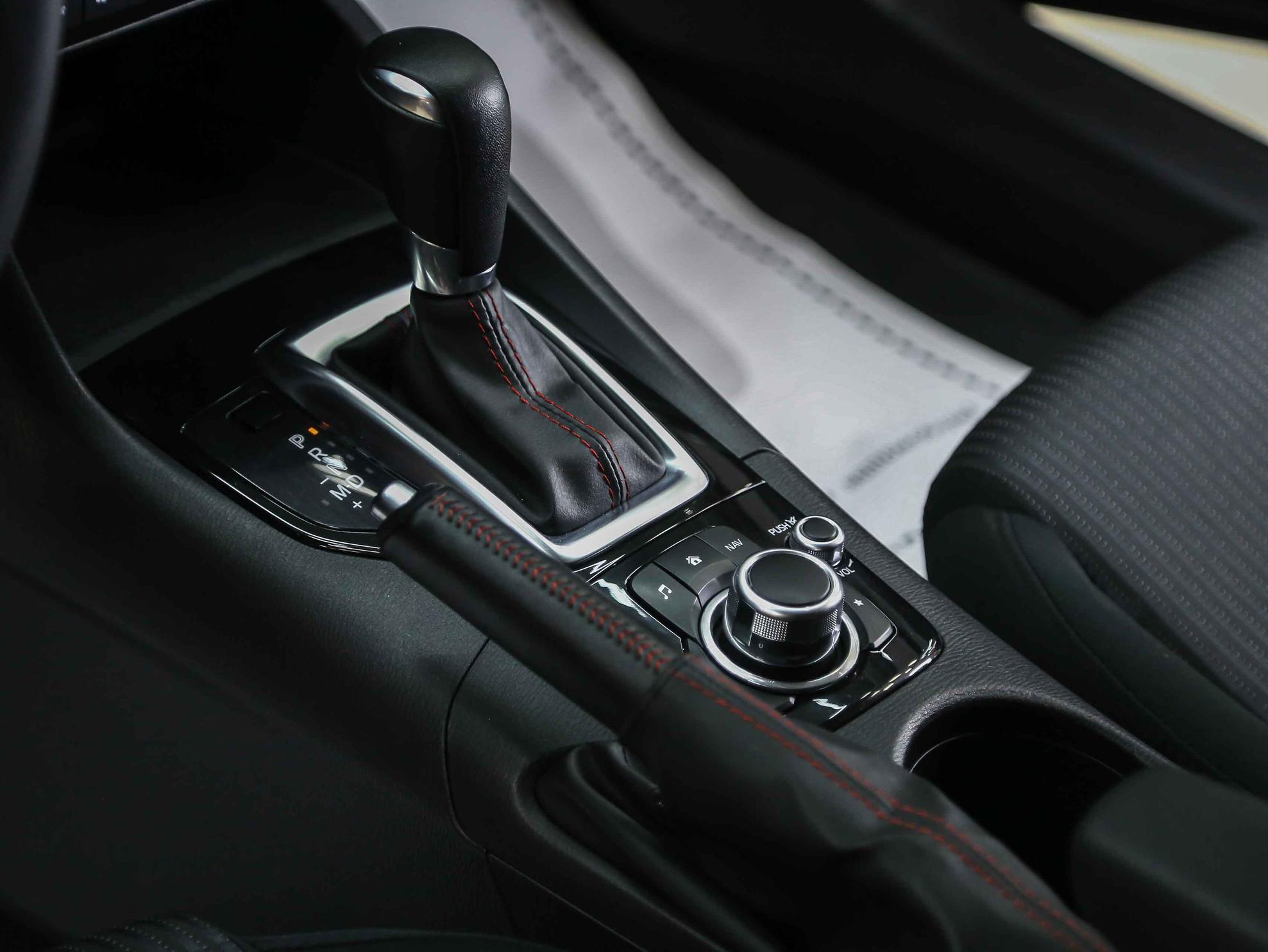 Mazda 3 2014, синий, ДЦ Орехово