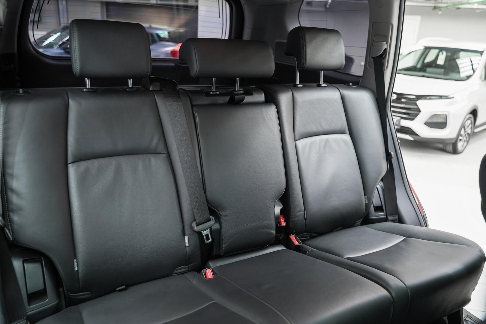 Toyota Land Cruiser Prado 2014, черный, ДЦ Орехово